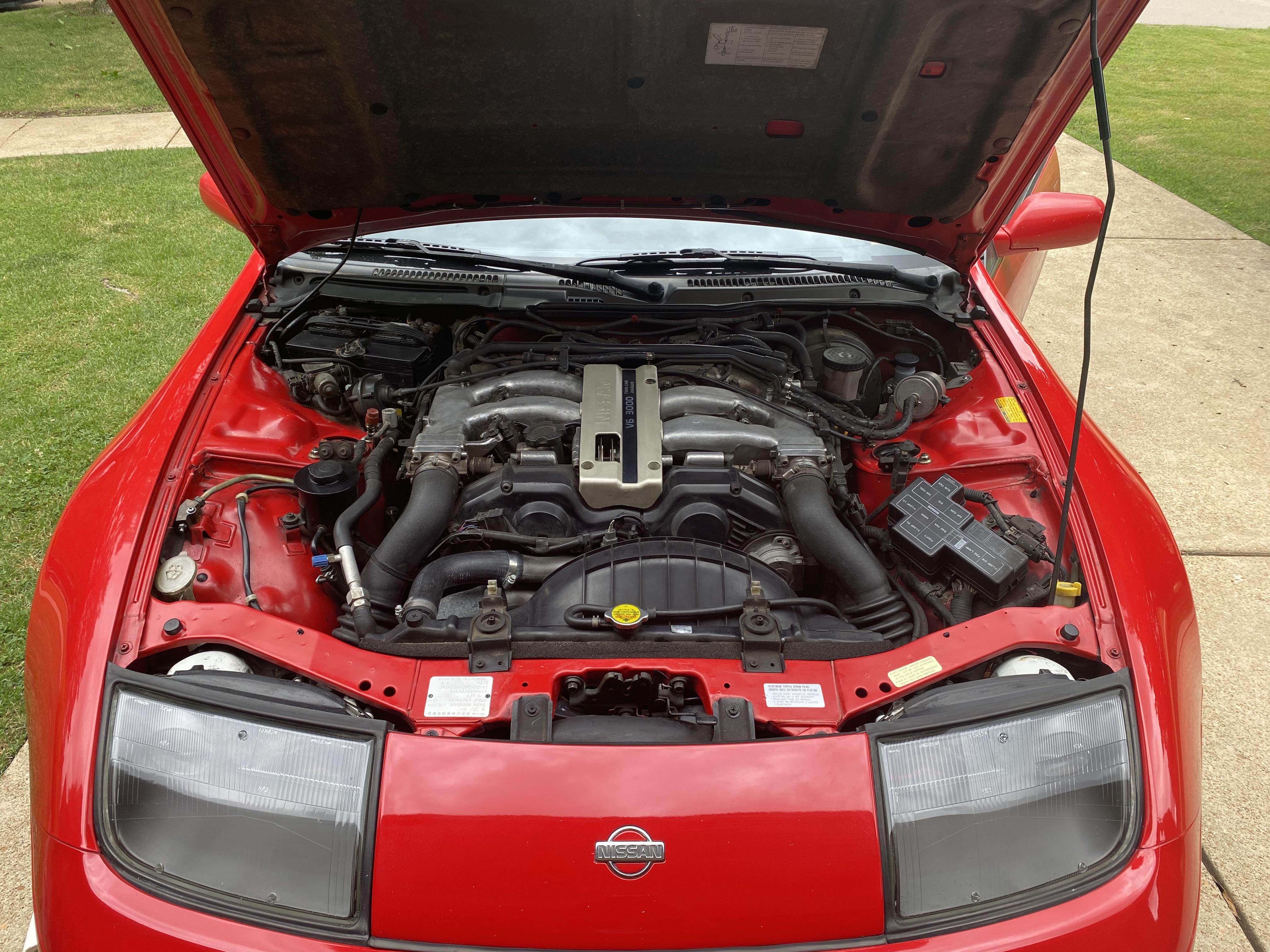 Z32 Engine Bay