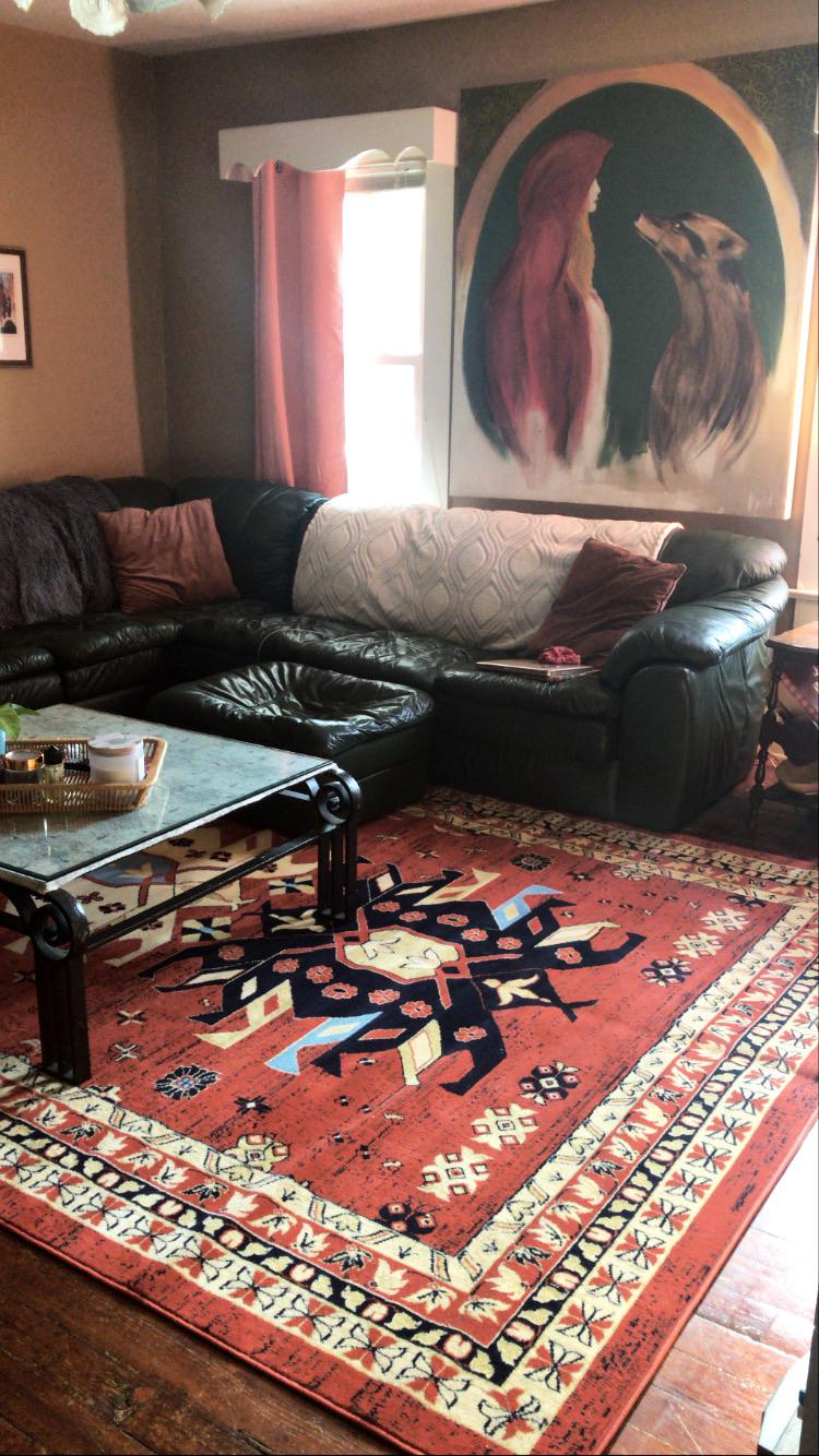 Scored a great deal on this new rug, really ties the room together. r