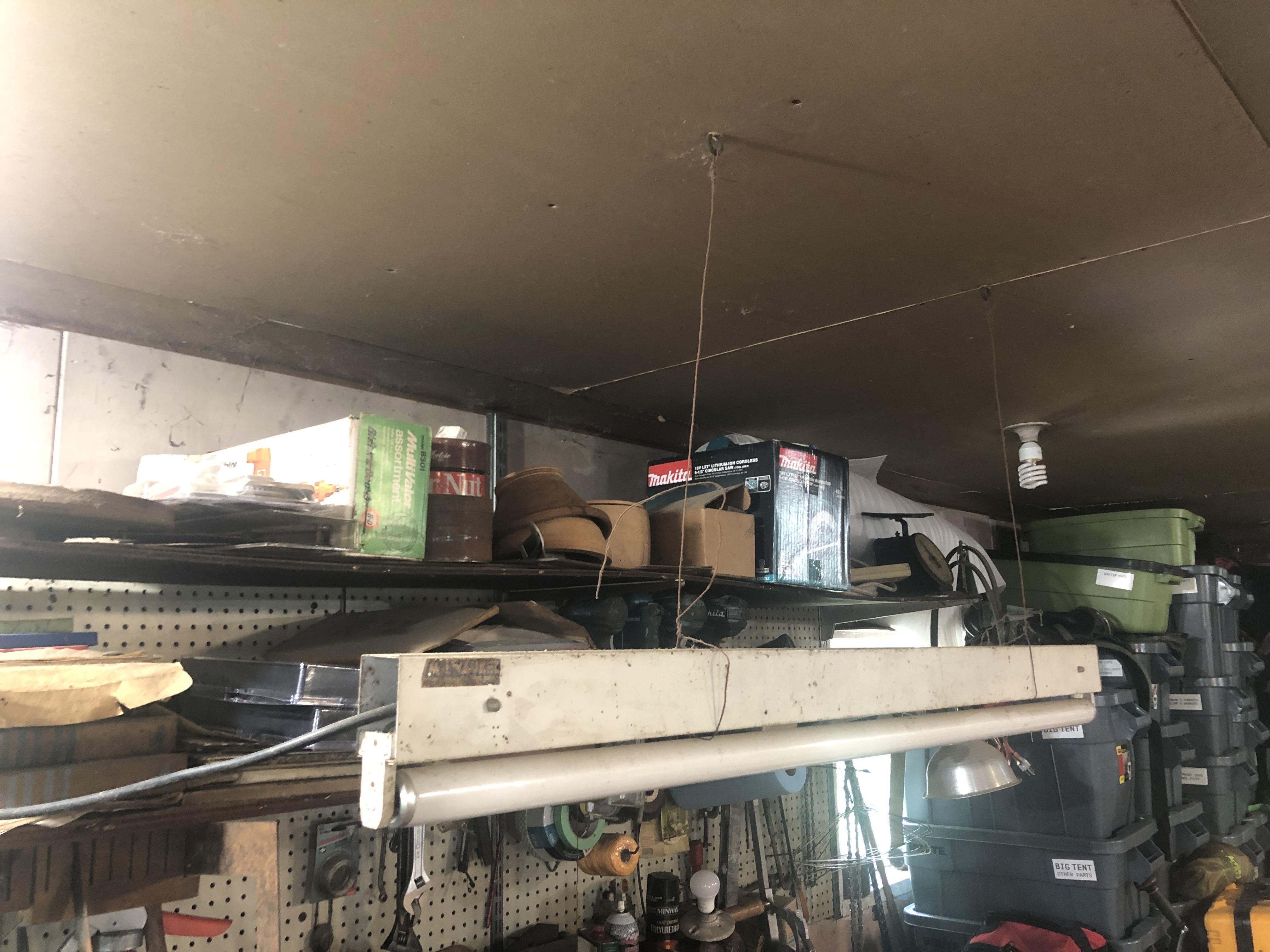 Carpenters can make anything work r/electricians