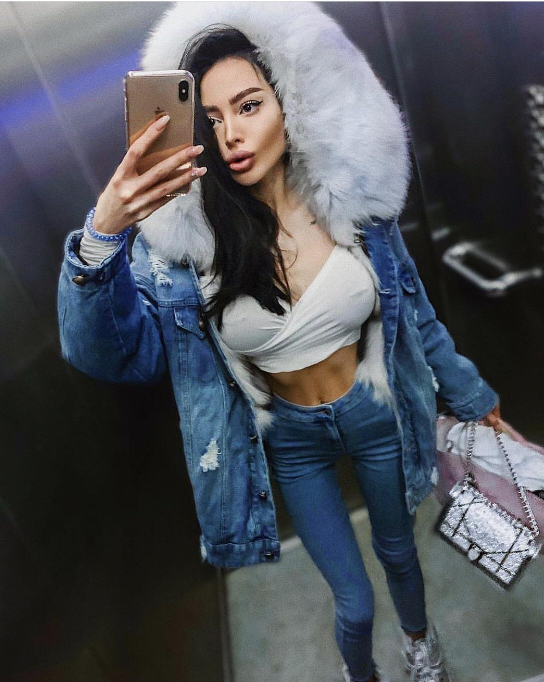 This Russian instagram Model’s plastic everything awfuleverything