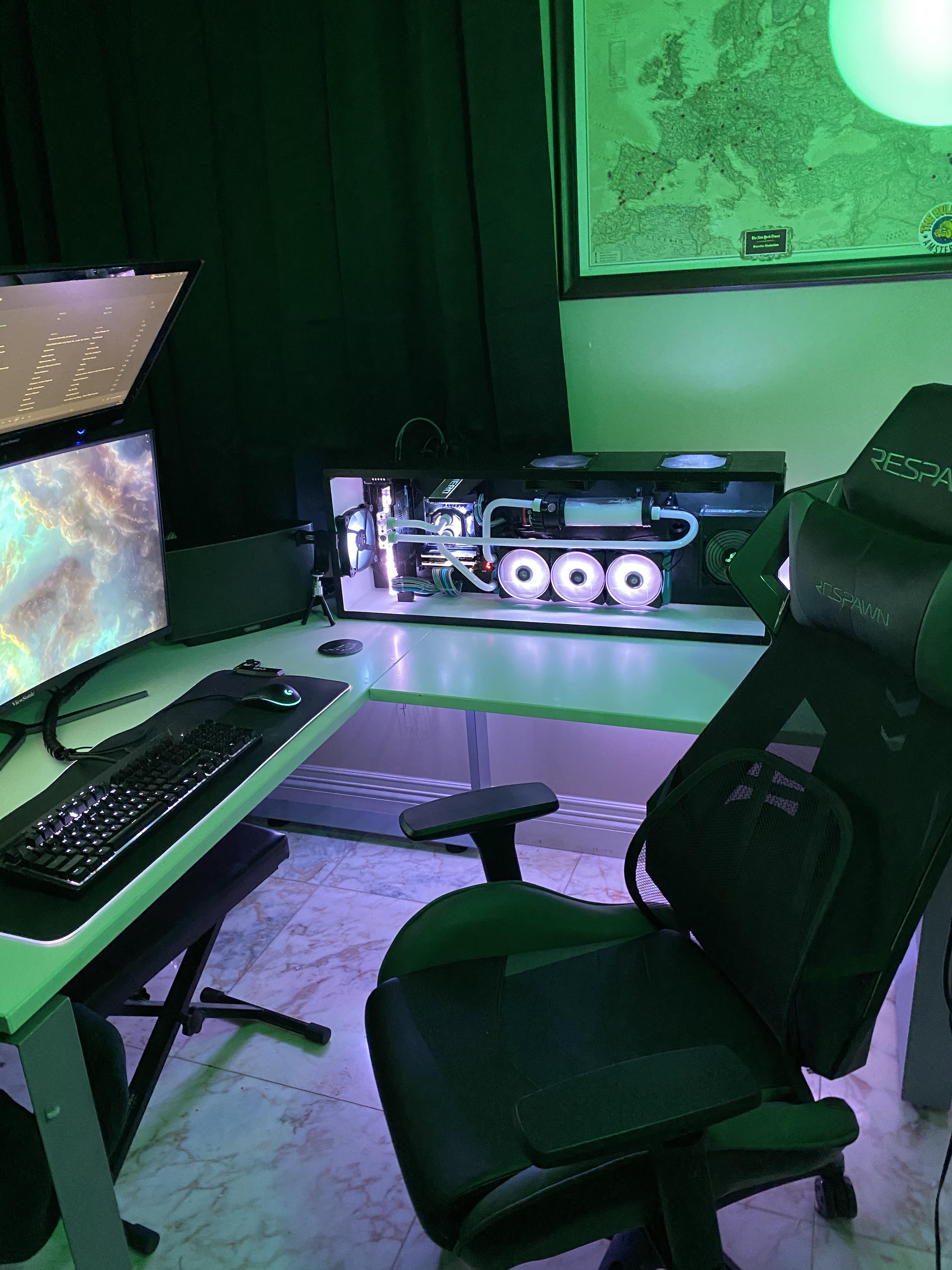 DIY Desk Build Complete r/pcmasterrace