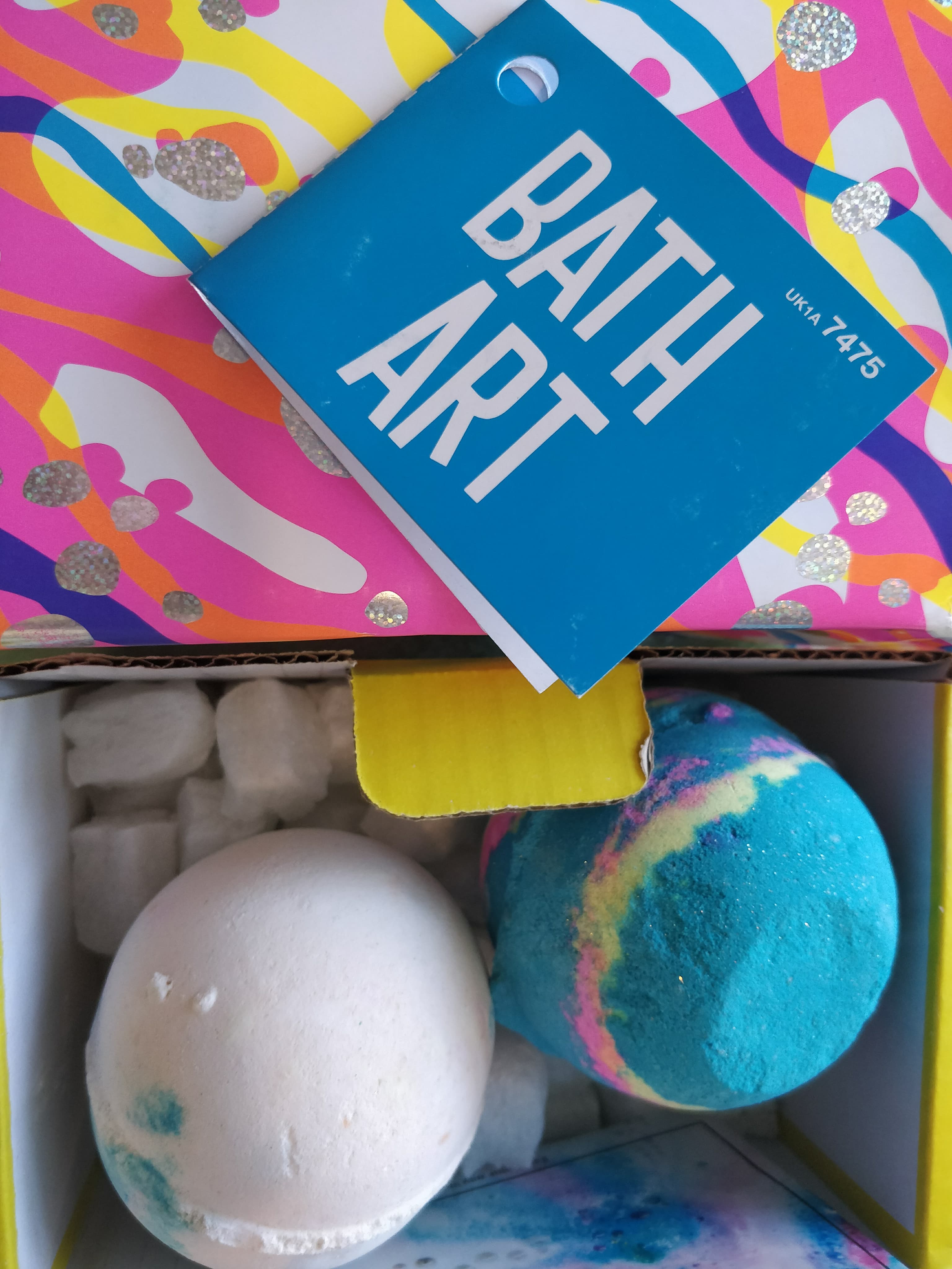 Someone donated this Lush gift set to our store today (RRP. £10.50