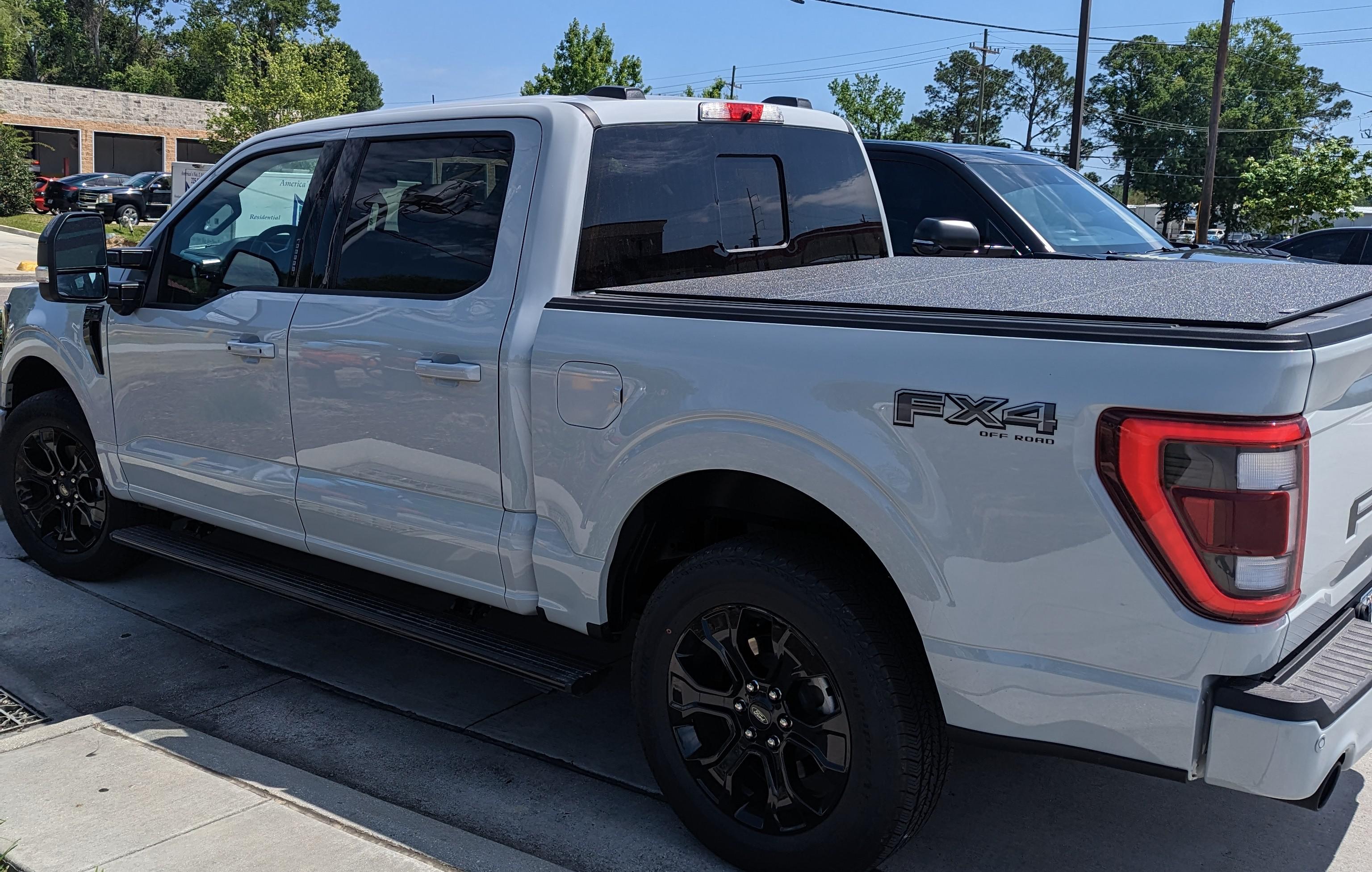 Lariat, BAP, OEM wheel well liners, Lomax cover, Bedrug mat. r/f150