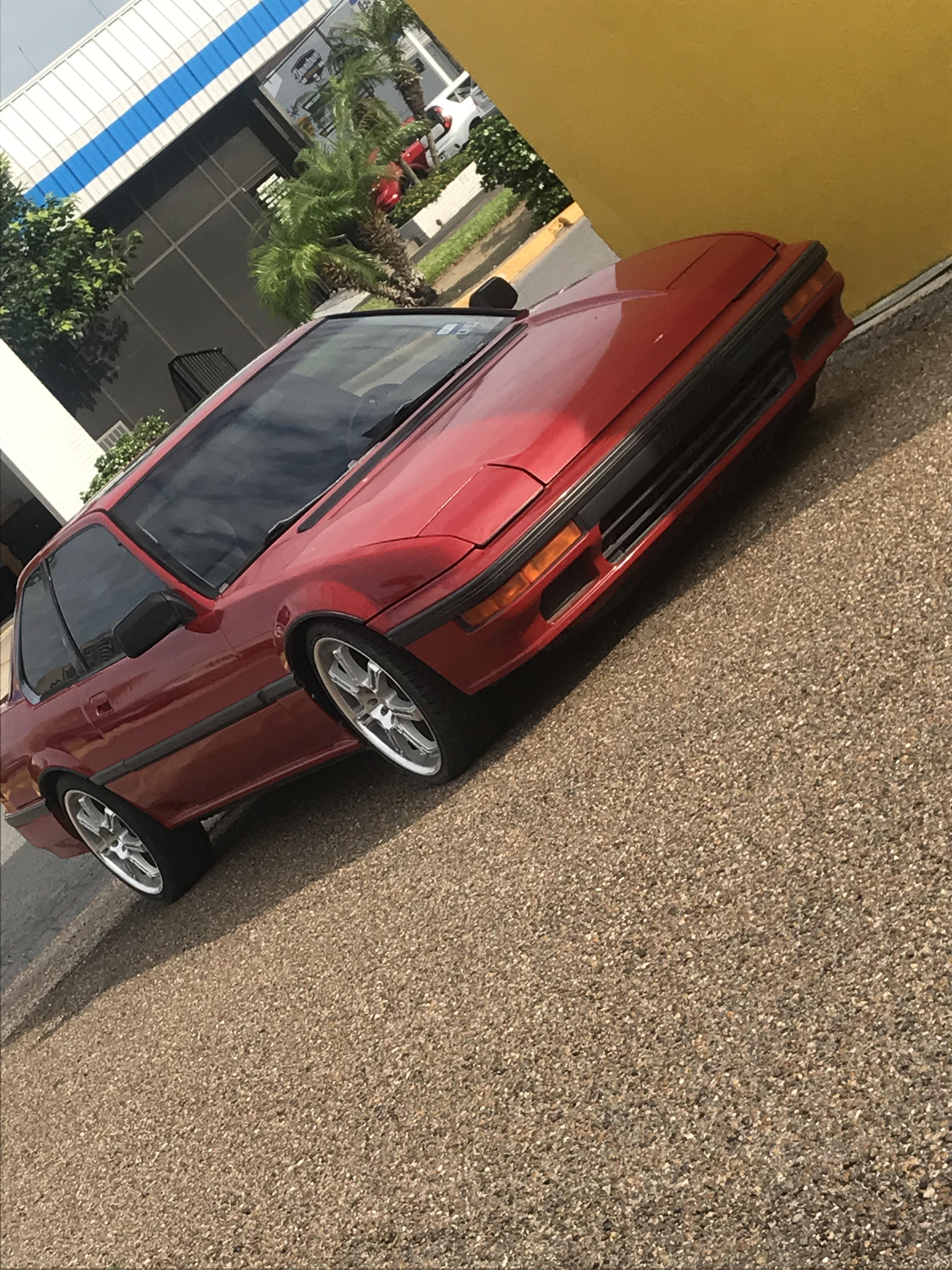 This was my 91 Honda Prelude 2.0si with a rare automatic transmission