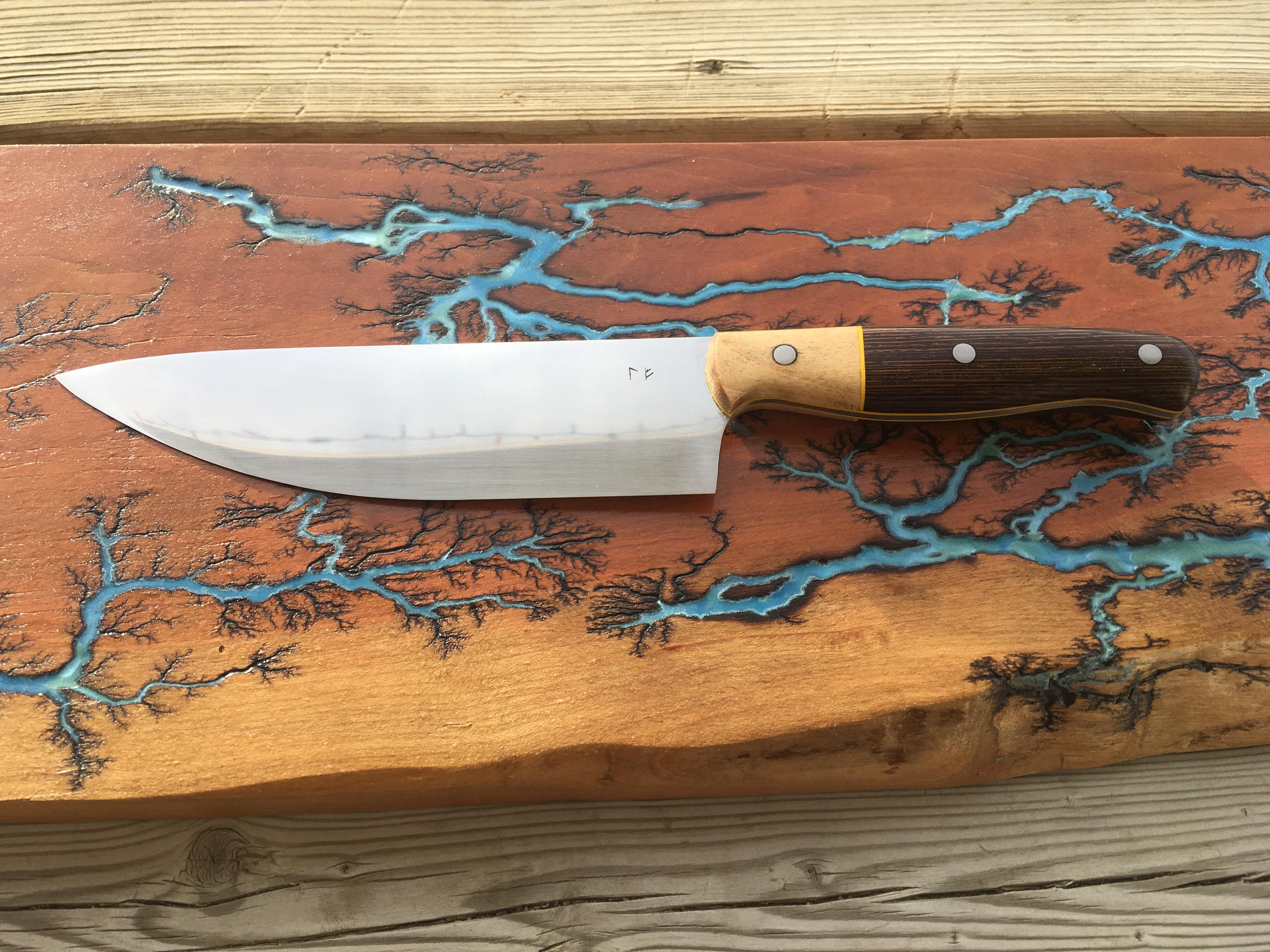 Finished my first kitchen knife. (Still needs sharpening) r/Bladesmith