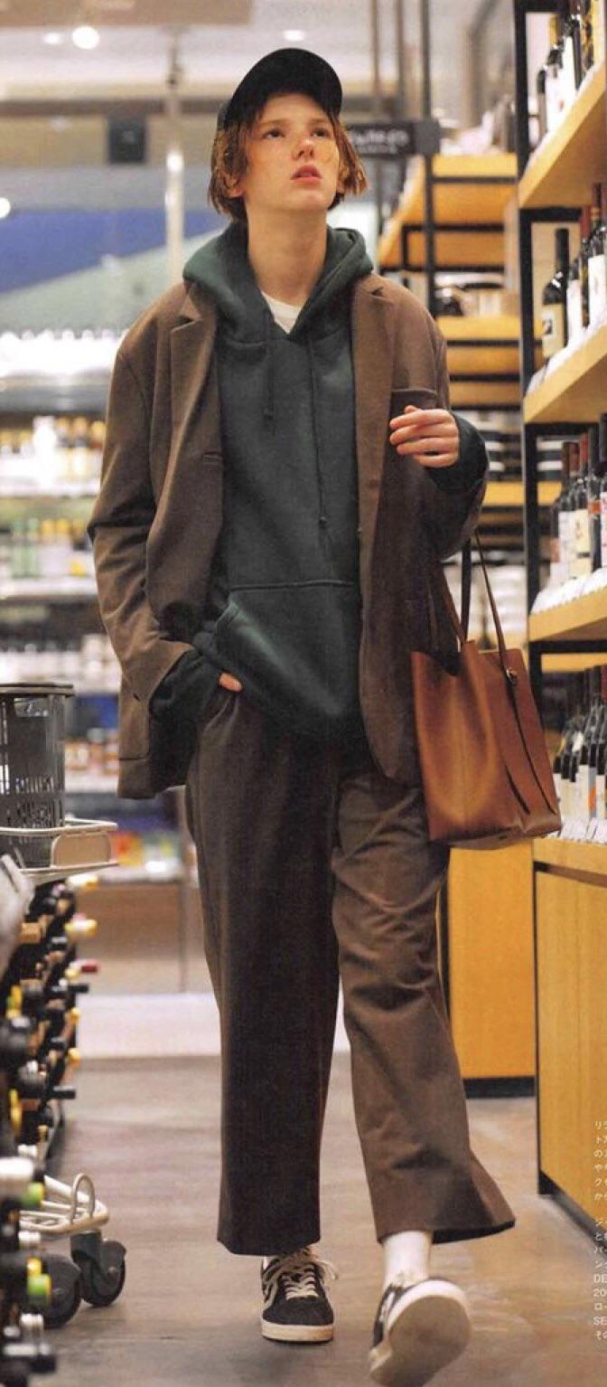 [INSPO] oversized suits and hoodies r/streetwear