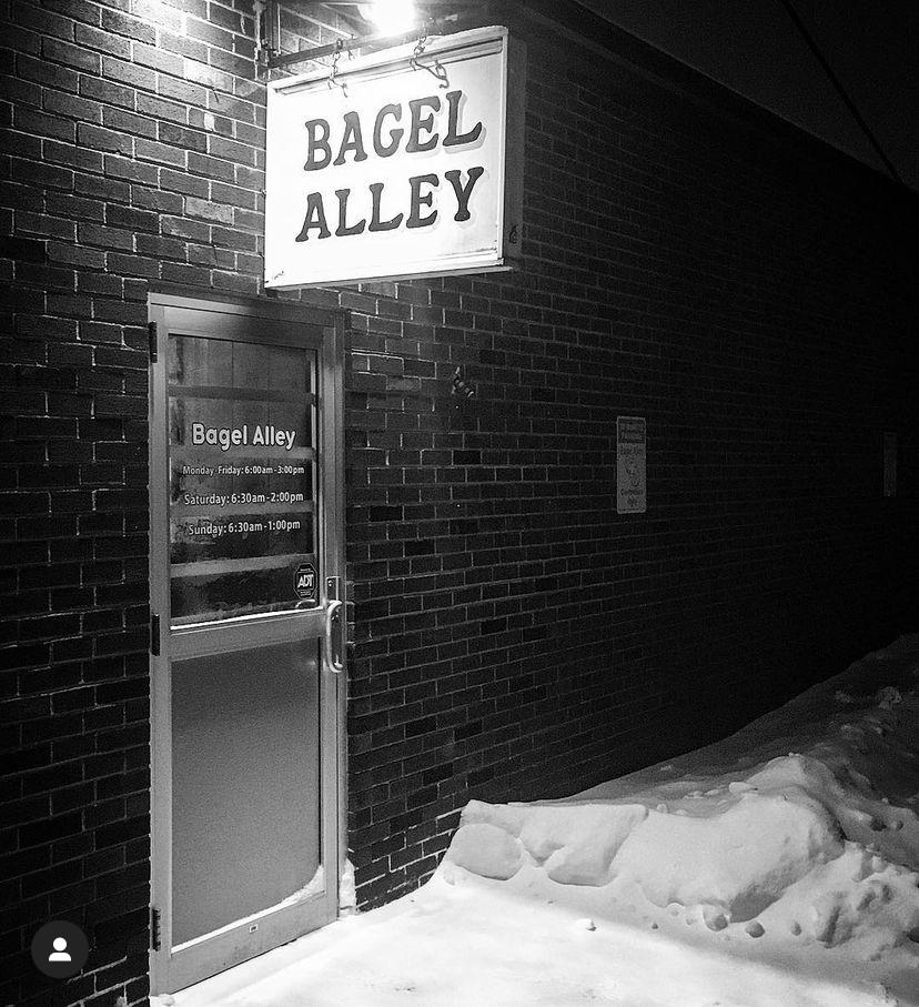 A picture I took of a local bagel shop. Picture taken in Nashua, N.H