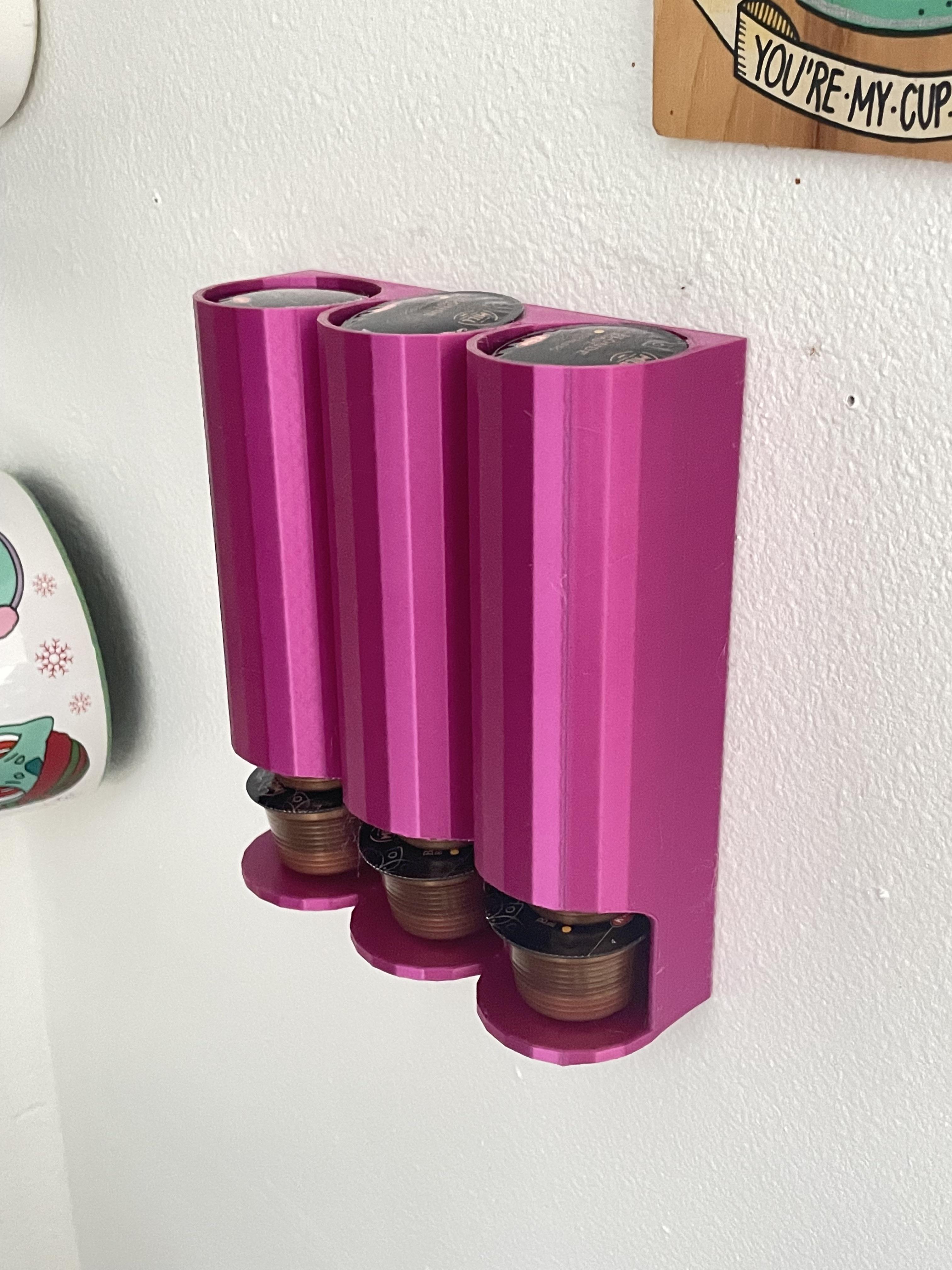 Basic dispenser for verismo/kfee pods. Designed specifically for the