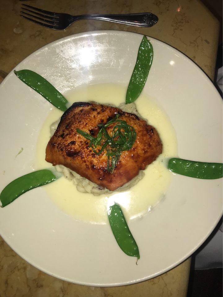 Miso Salmon Cheesecake Factory [1330x750][OC] r/FoodPorn