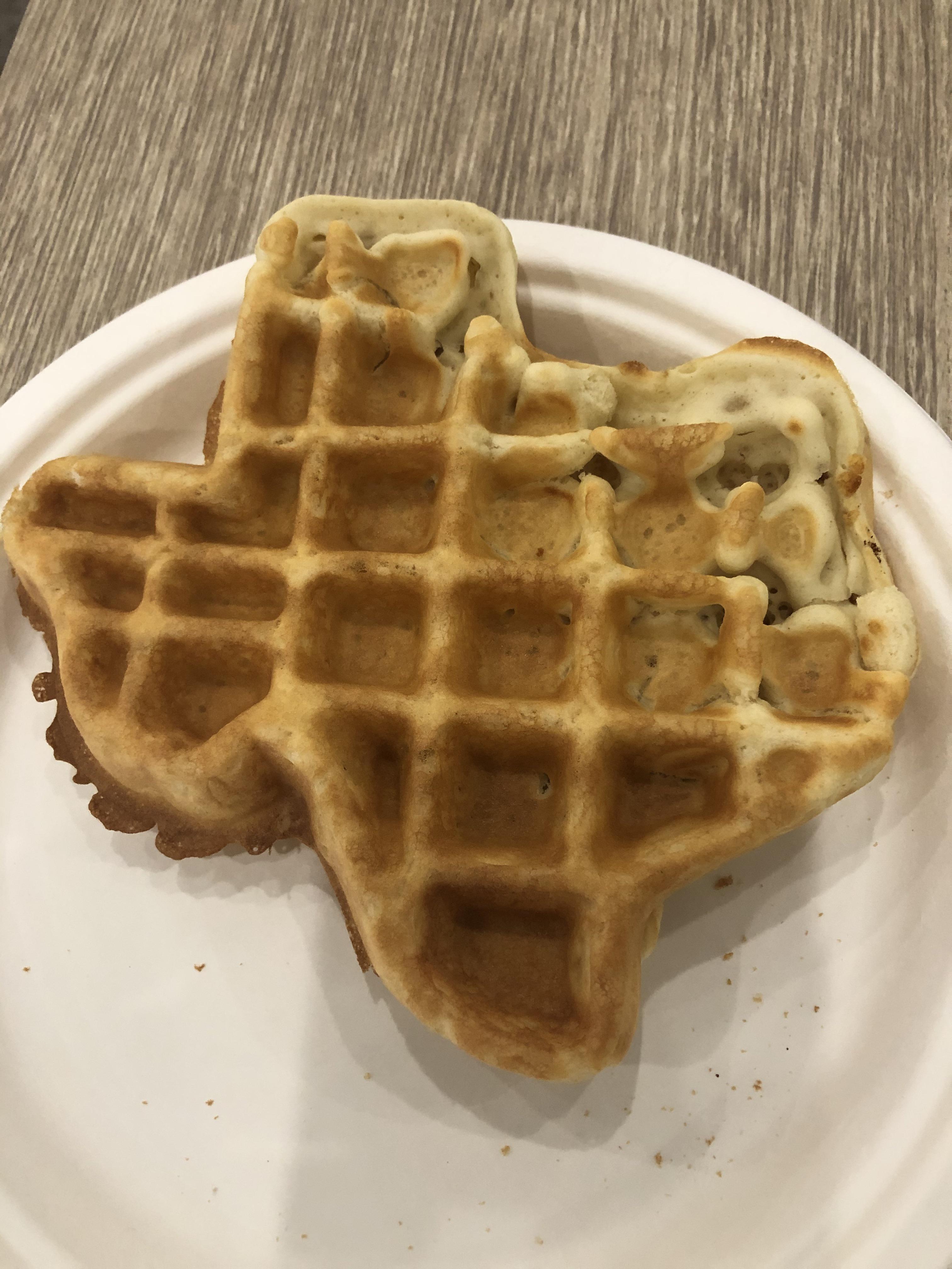 My waffle looks like Texas r/mildlyinteresting