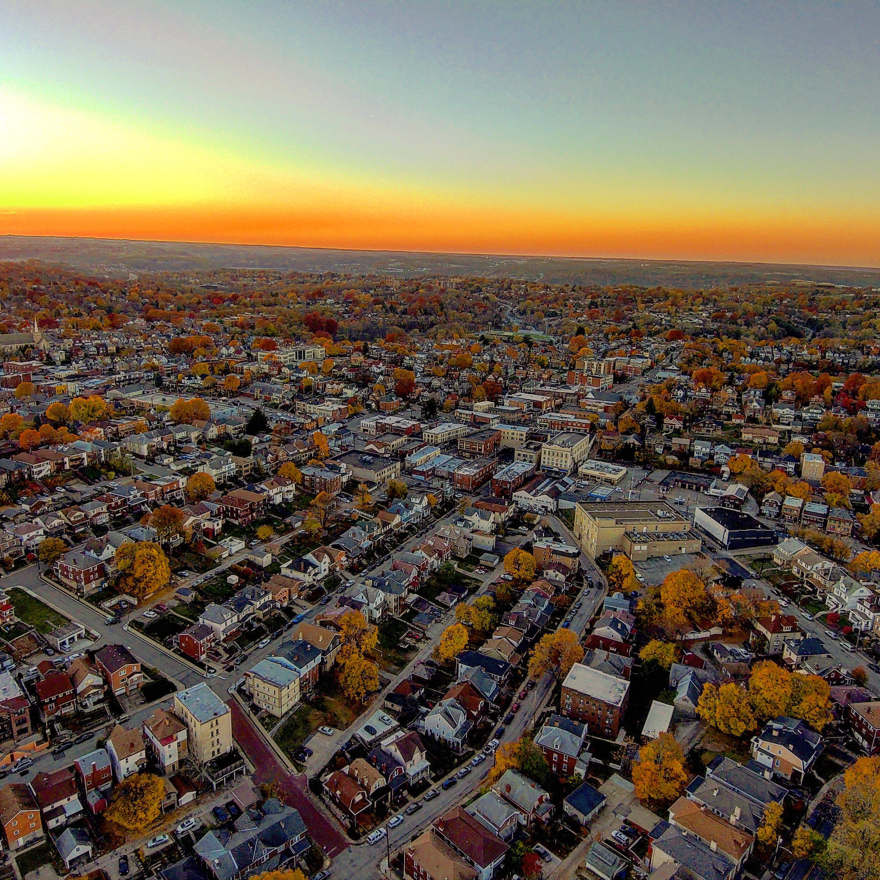 Dormont at sunset. November 2020. r/pittsburgh