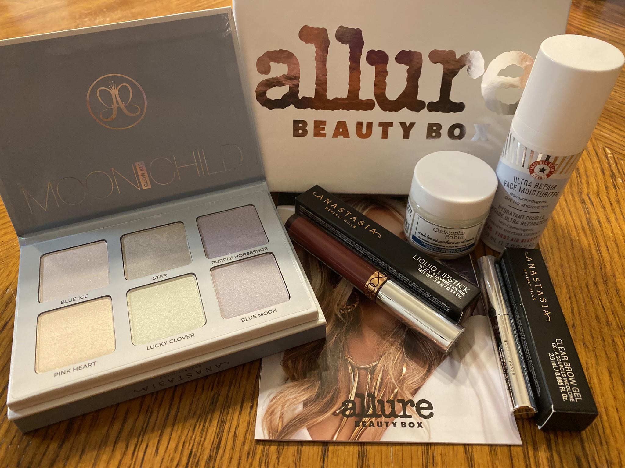 Allure box 📦 arrived sooner than expected 😁. Through amazon. r
