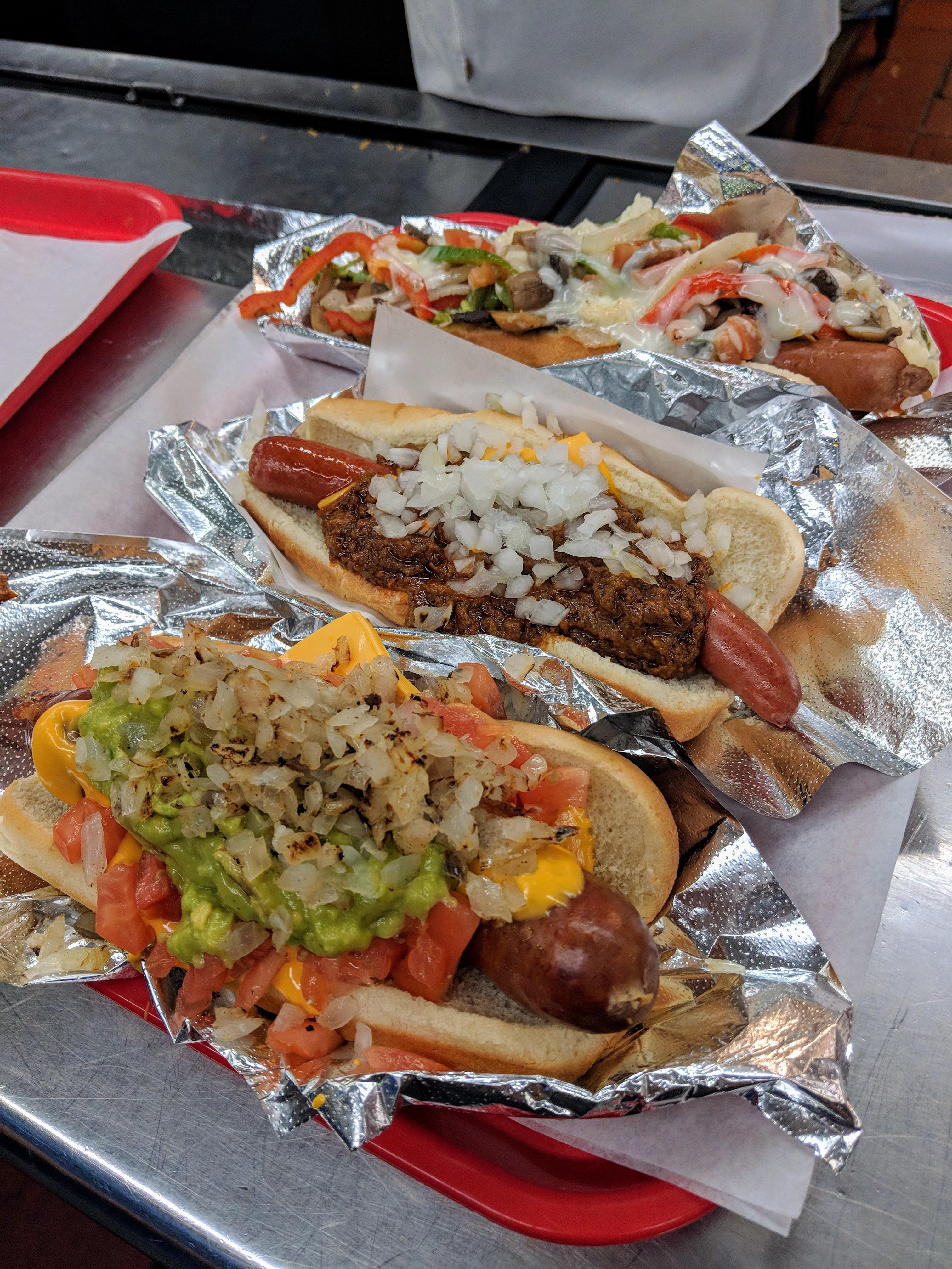 A selection of hot dogs from Pink's r/FoodPorn