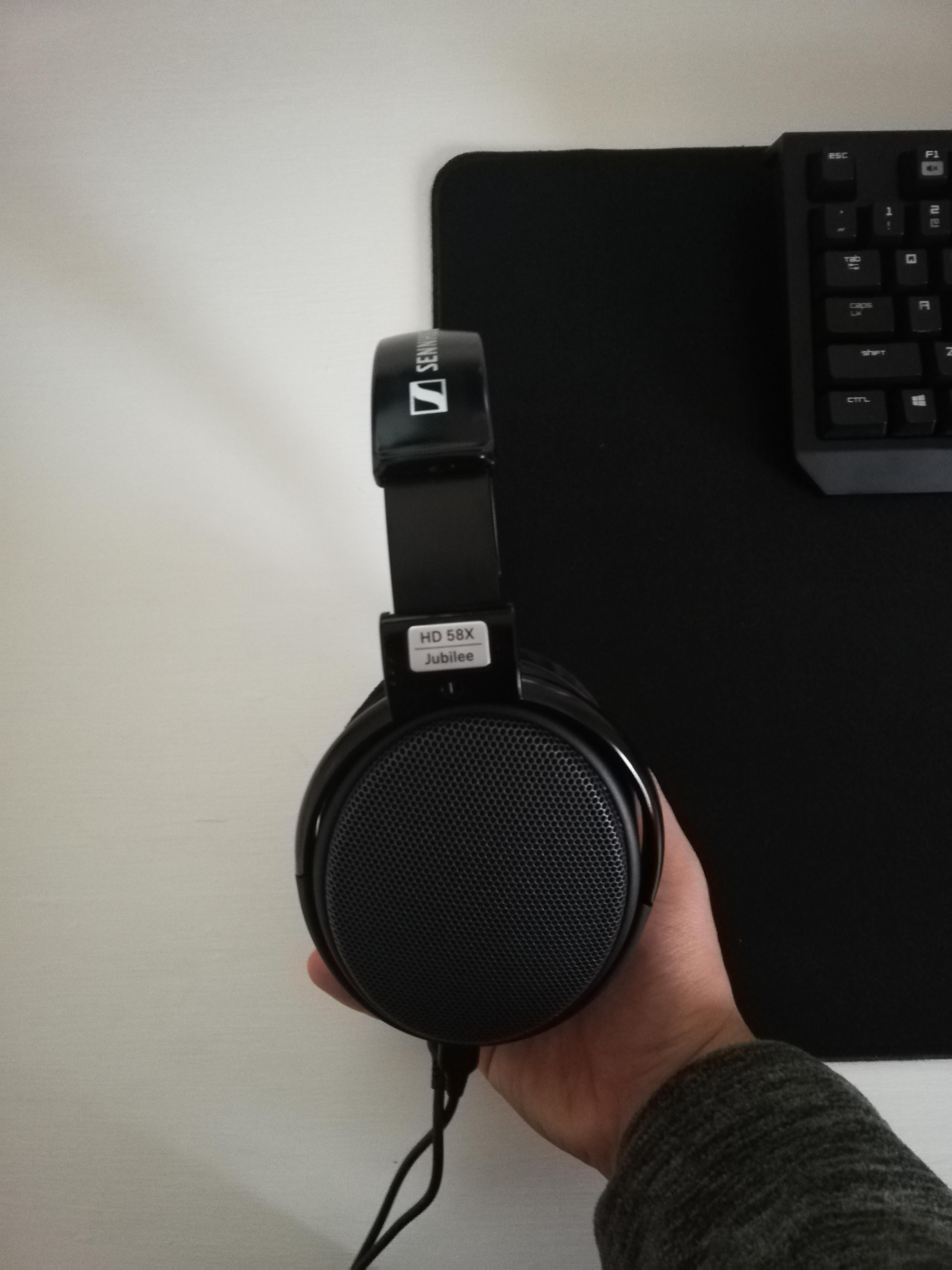Just got my first pair of decent headphones and... wow r/headphones