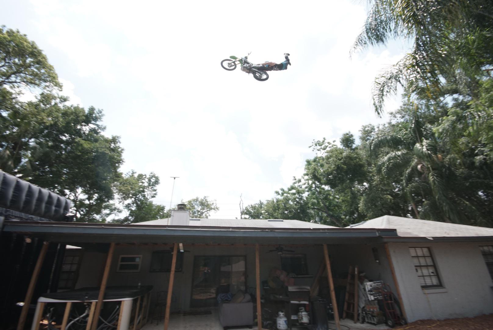 House Jump r/Motocross