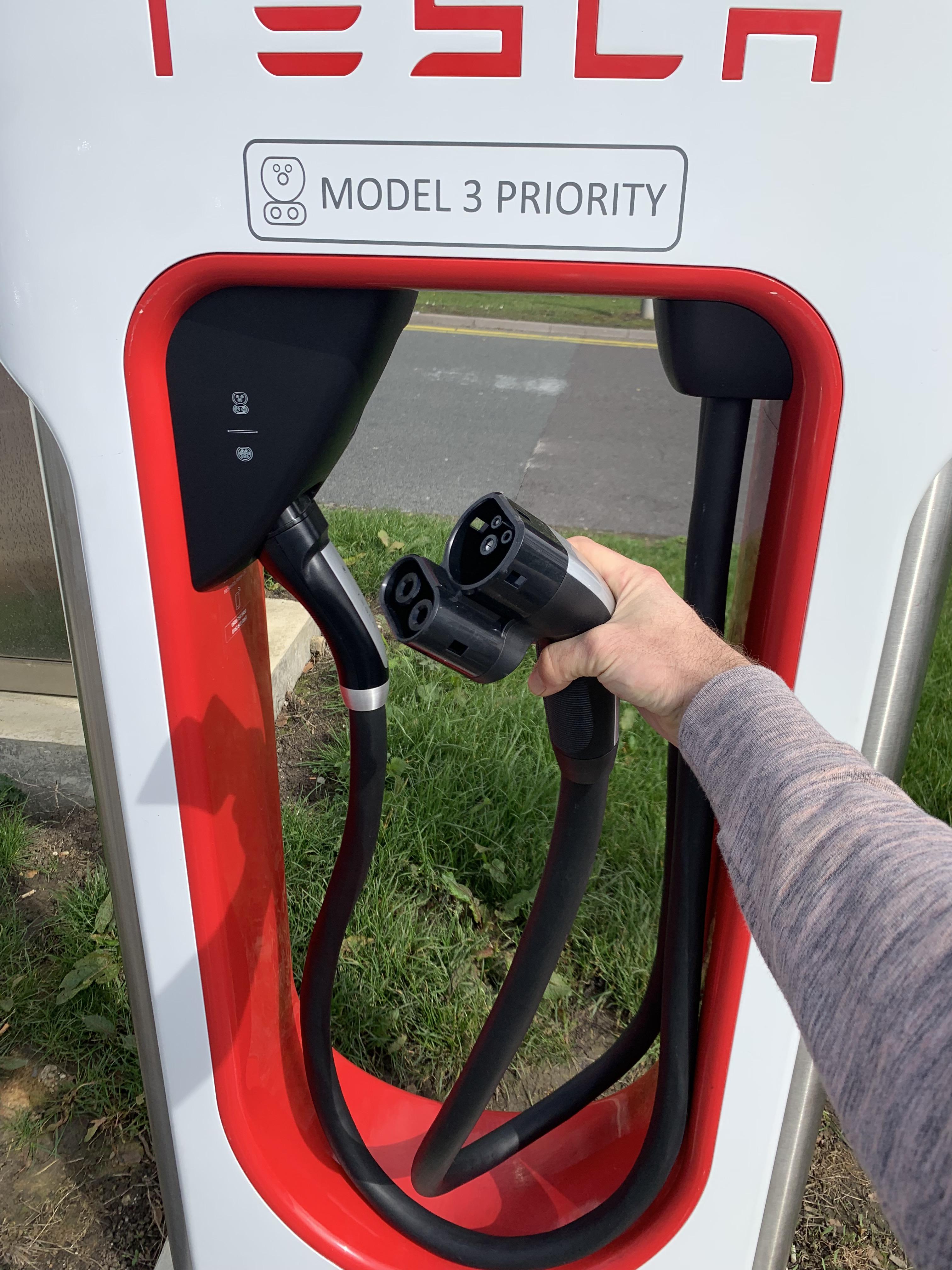 "Model 3 Priority" at Superchargers in UK r/teslamotors