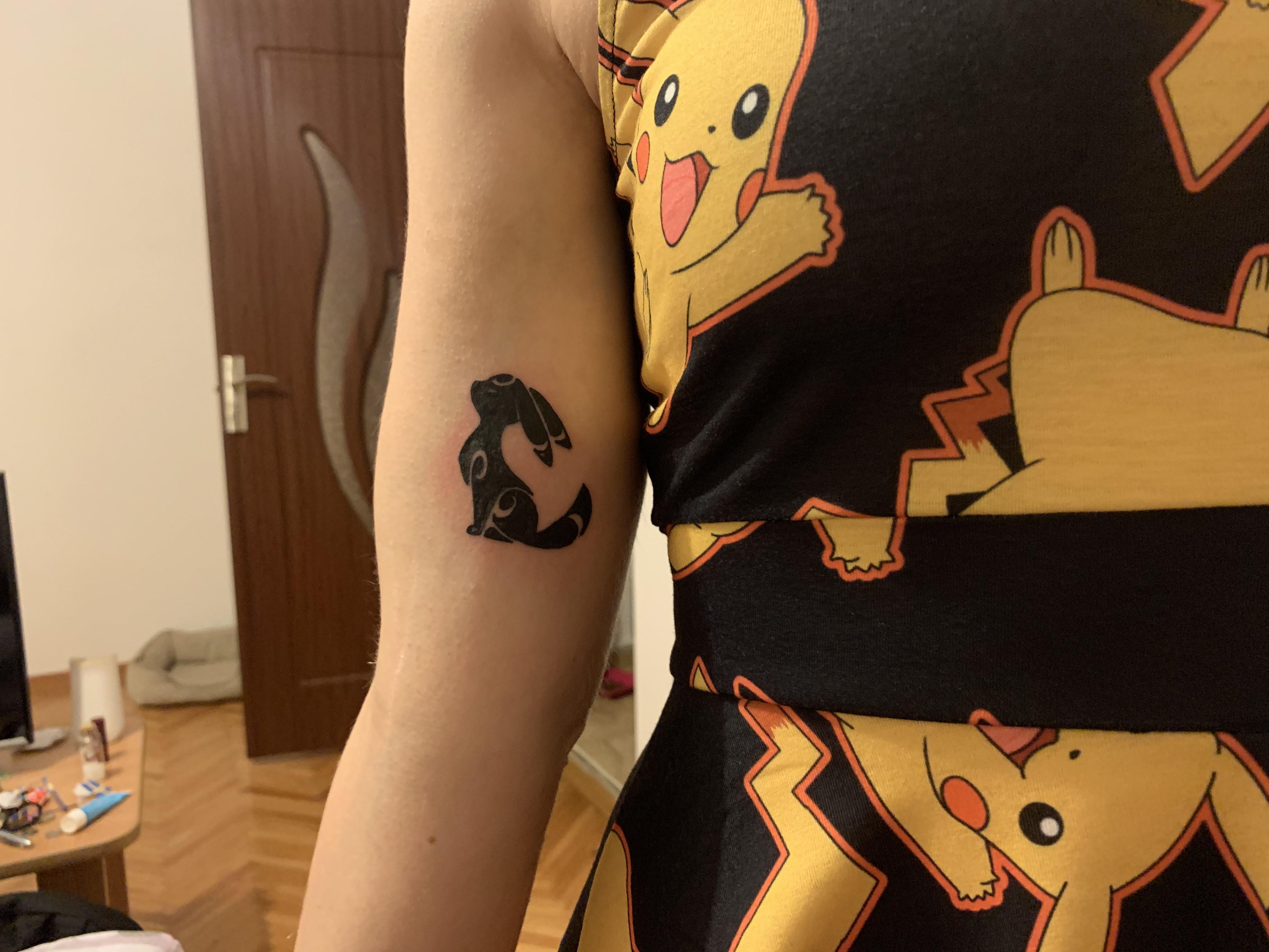 My (soon shiny) Umbreon tattoo pokemon