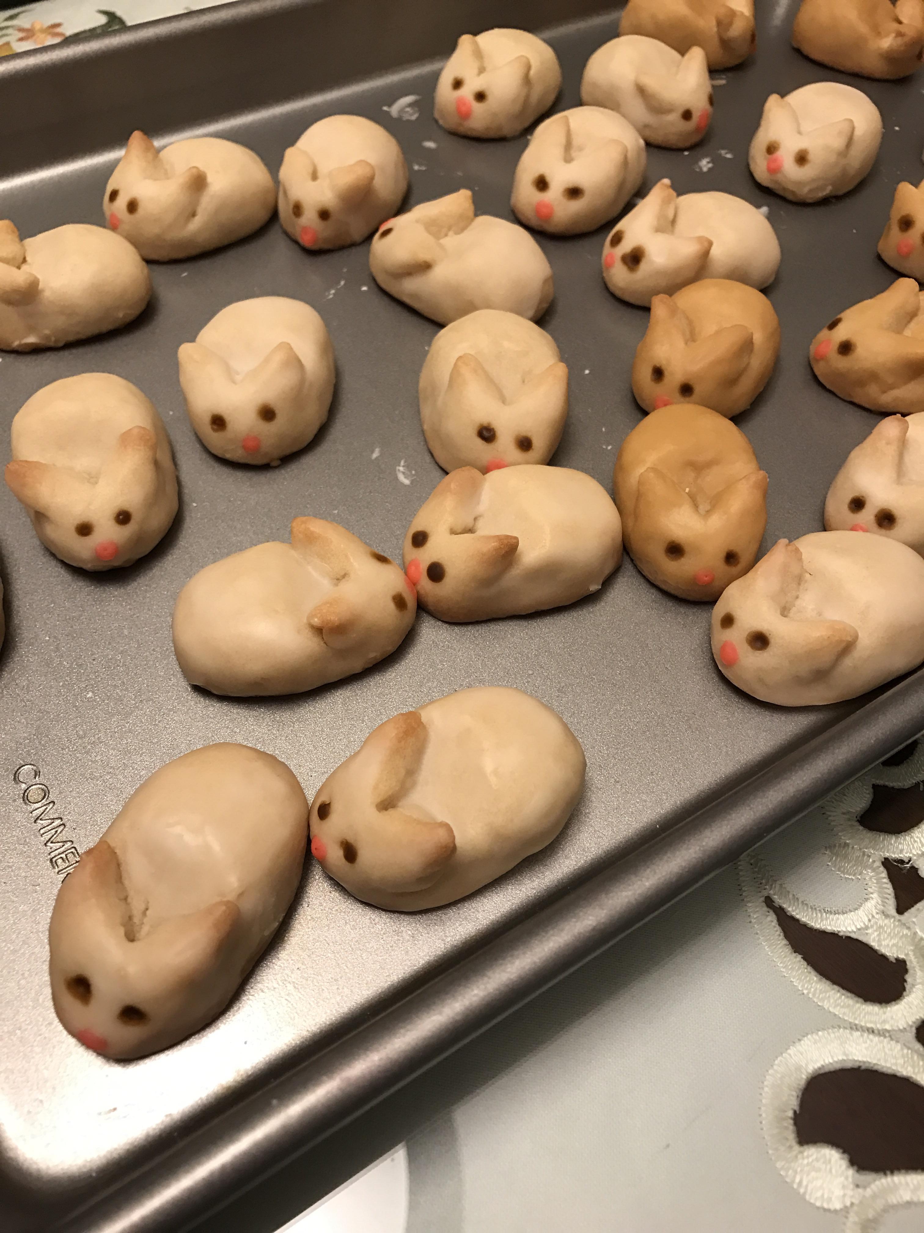 [Homemade] I baked bunny sugar cookies for Easter r/food
