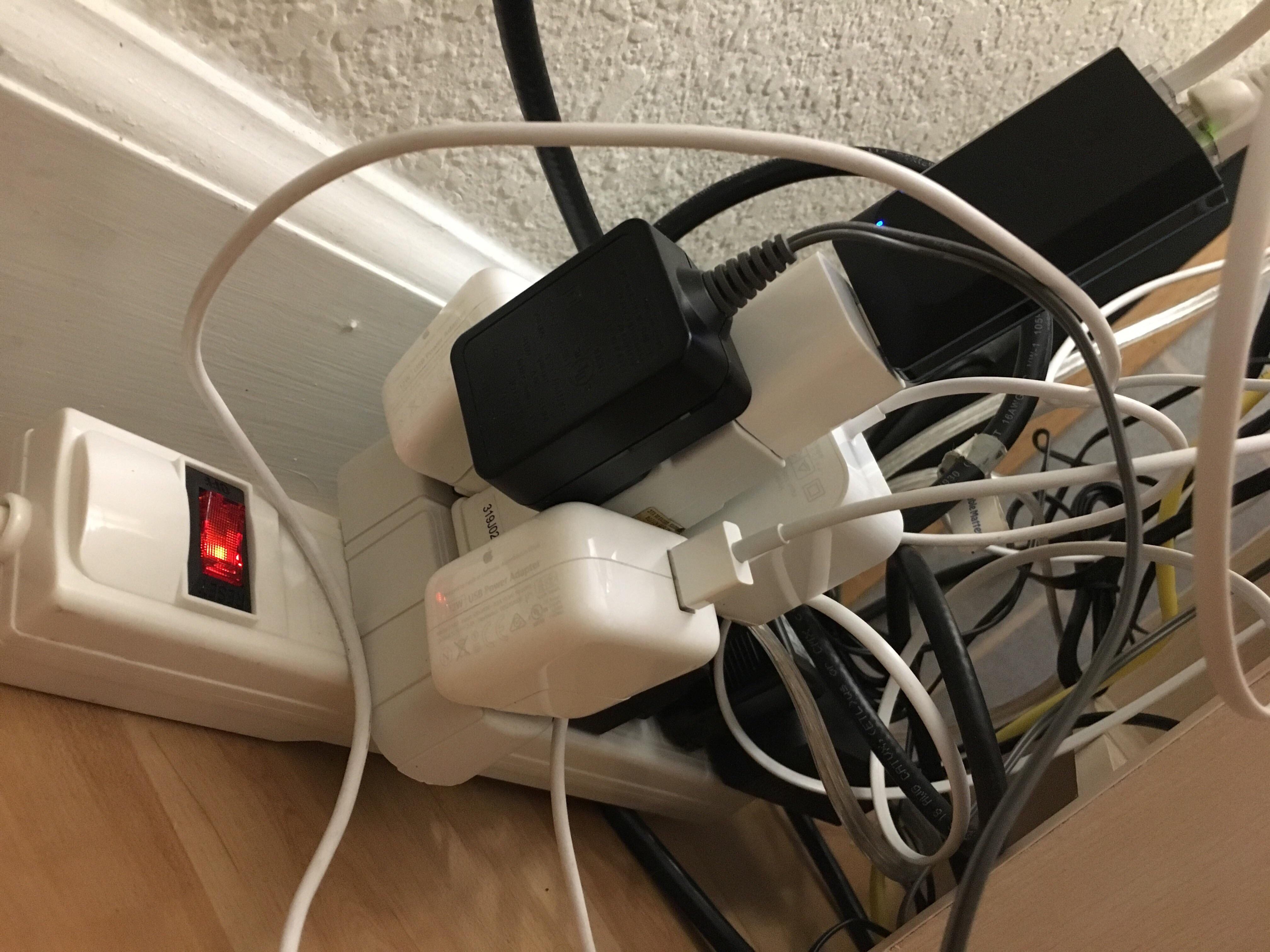 'Tower of power' [XPost from r/OSHA] r/techsupportgore