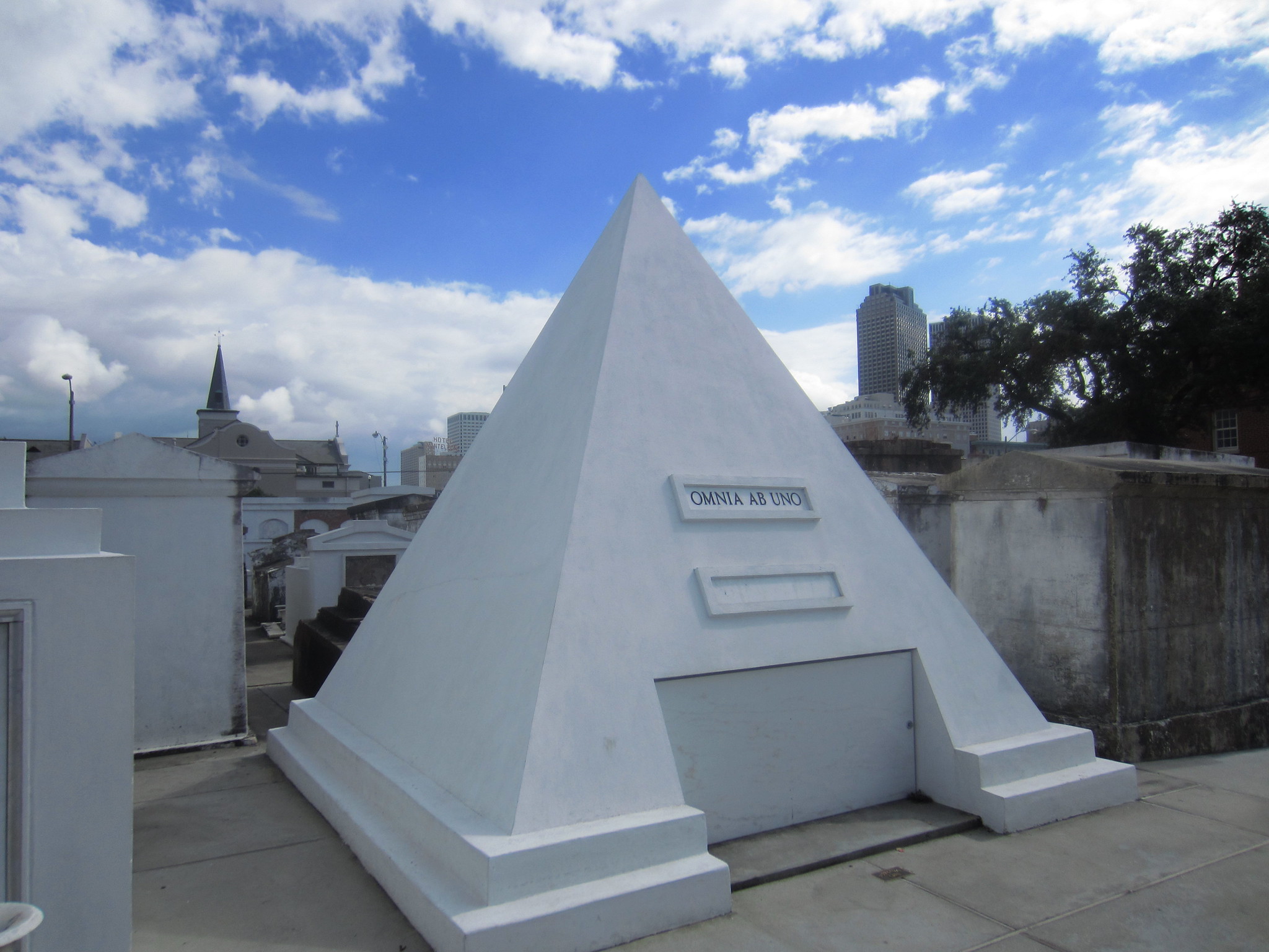 Nicolas Cage has had a pyramid shaped tomb built for himself in a New