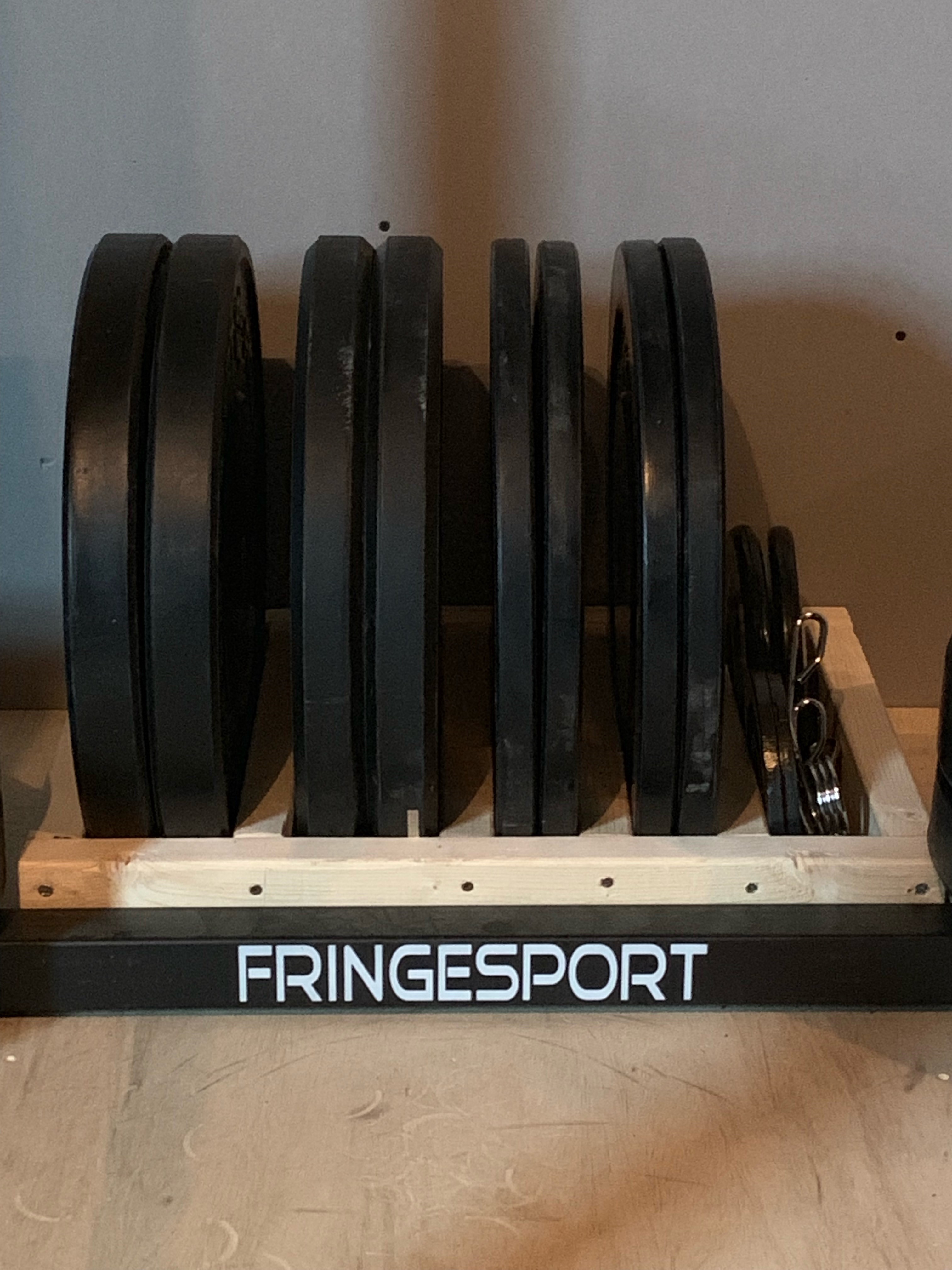 DIY Bumper Plate Storage under 20.00!! r/homegym