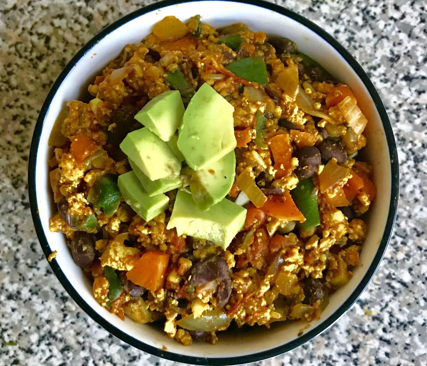 Super fast protein chili recipe for meal prep or those really busy days