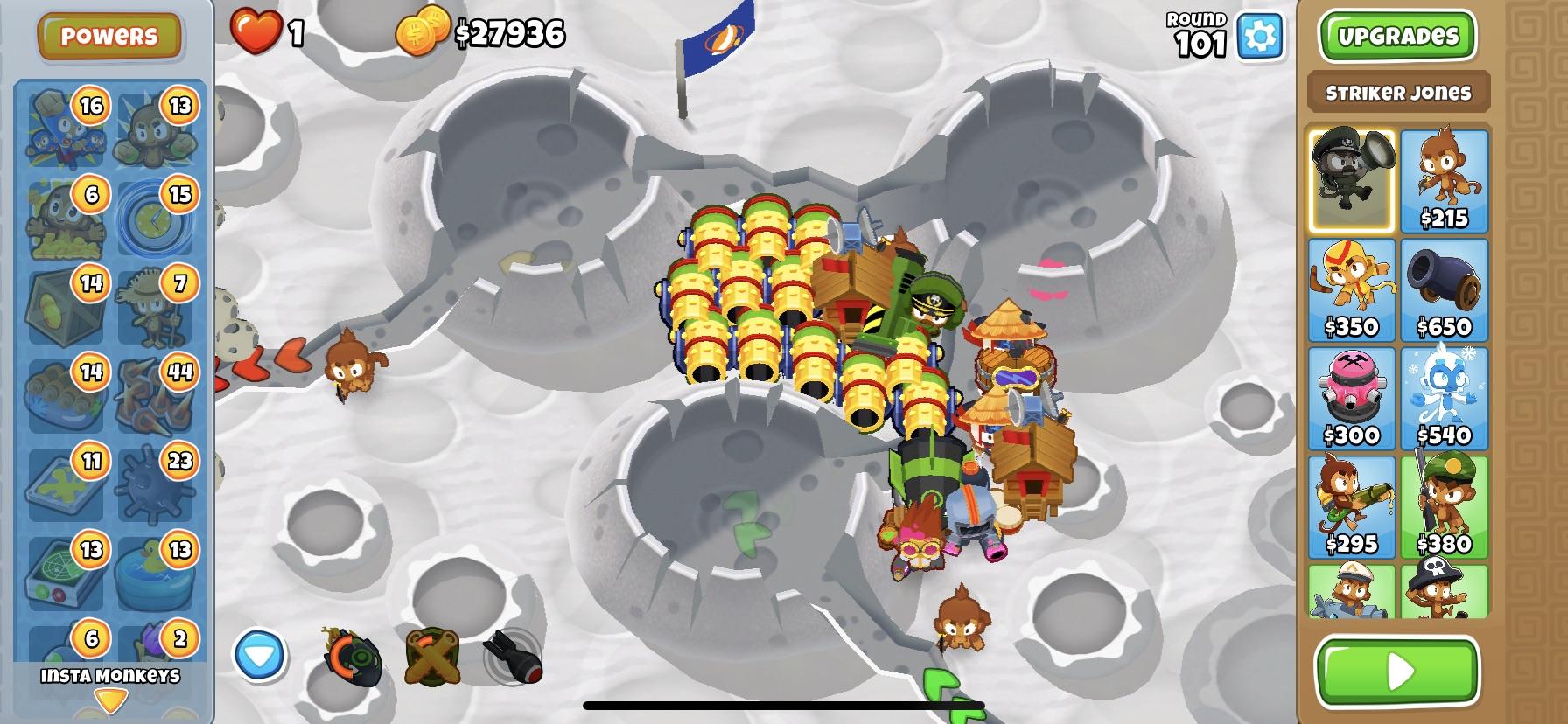 Moon Landing CHIMPS v6.0 (Striker + Recursive Cluster) r/btd6