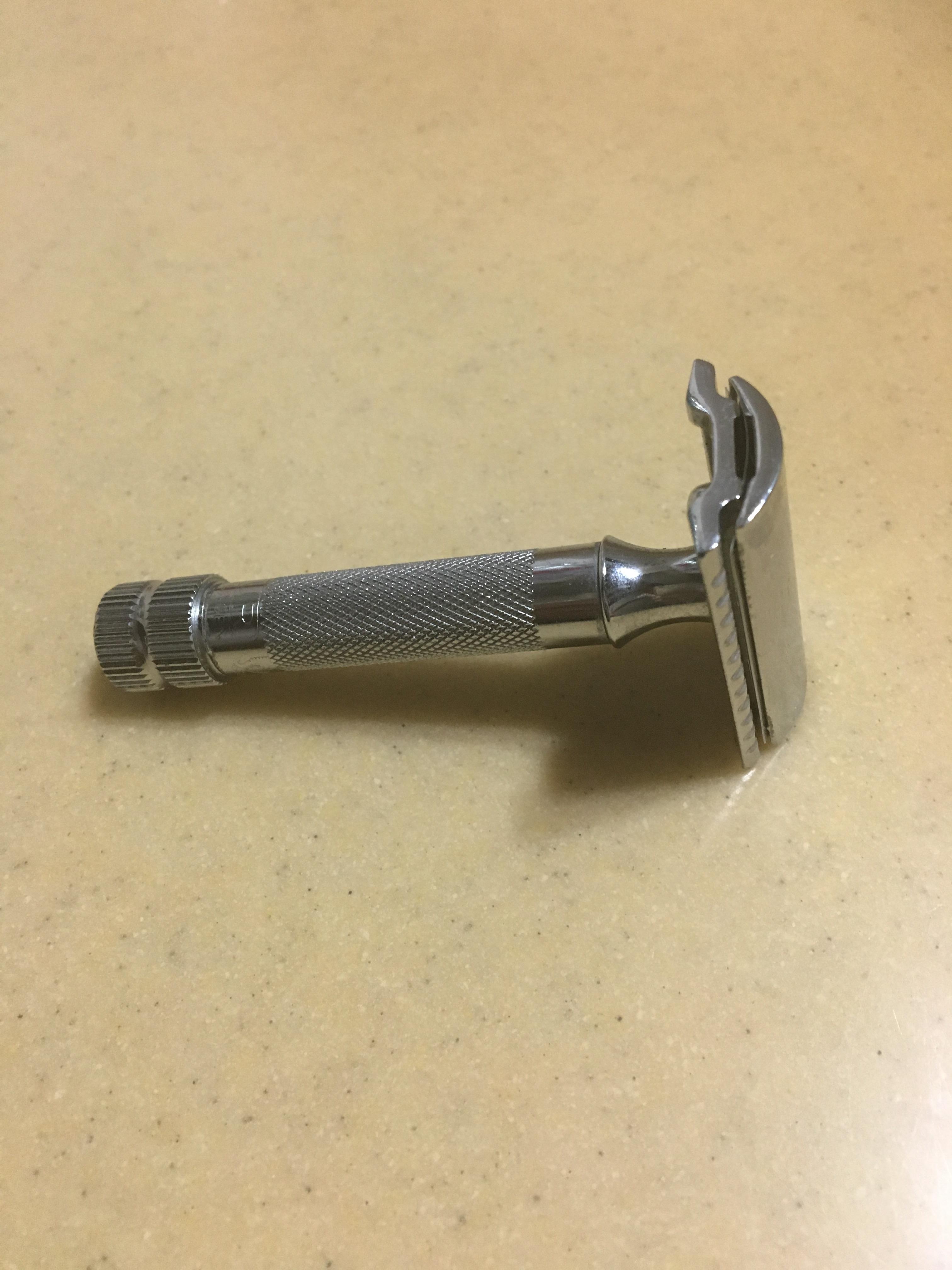 No rust at all after 4years. Switching to a traditional razor has saved