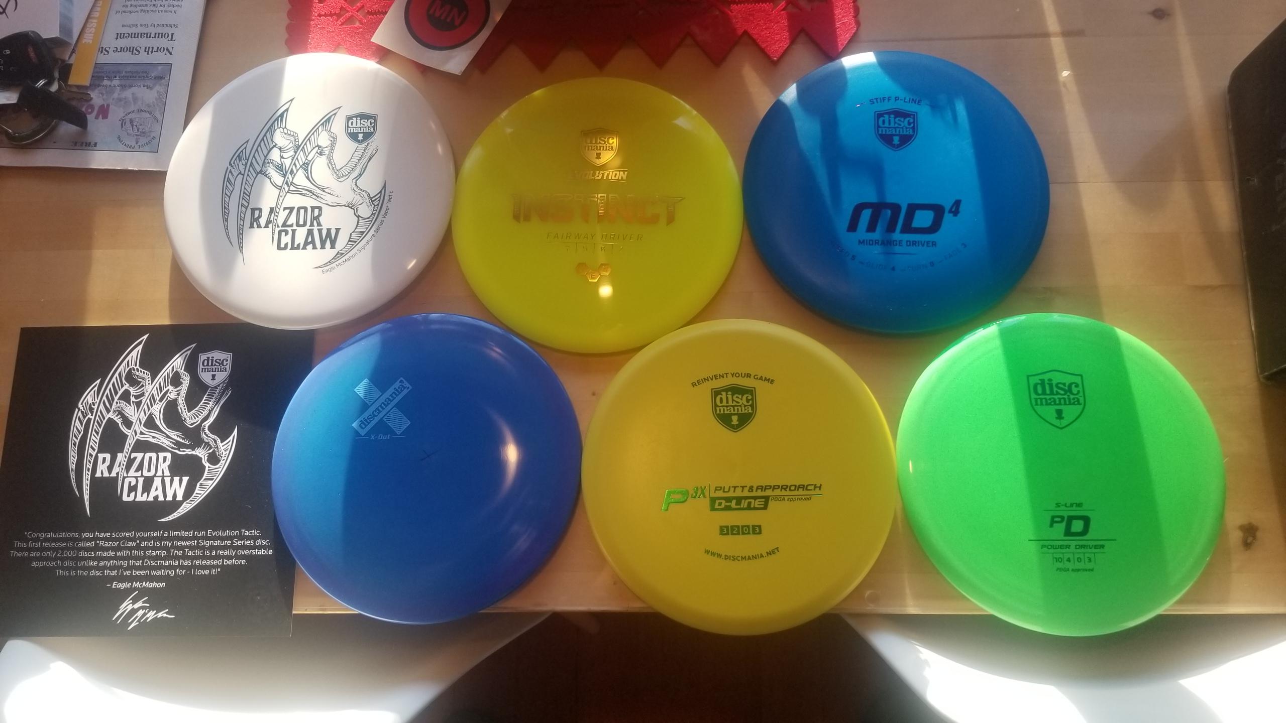 My Discmania mystery box black edition just arrived! r/discgolf