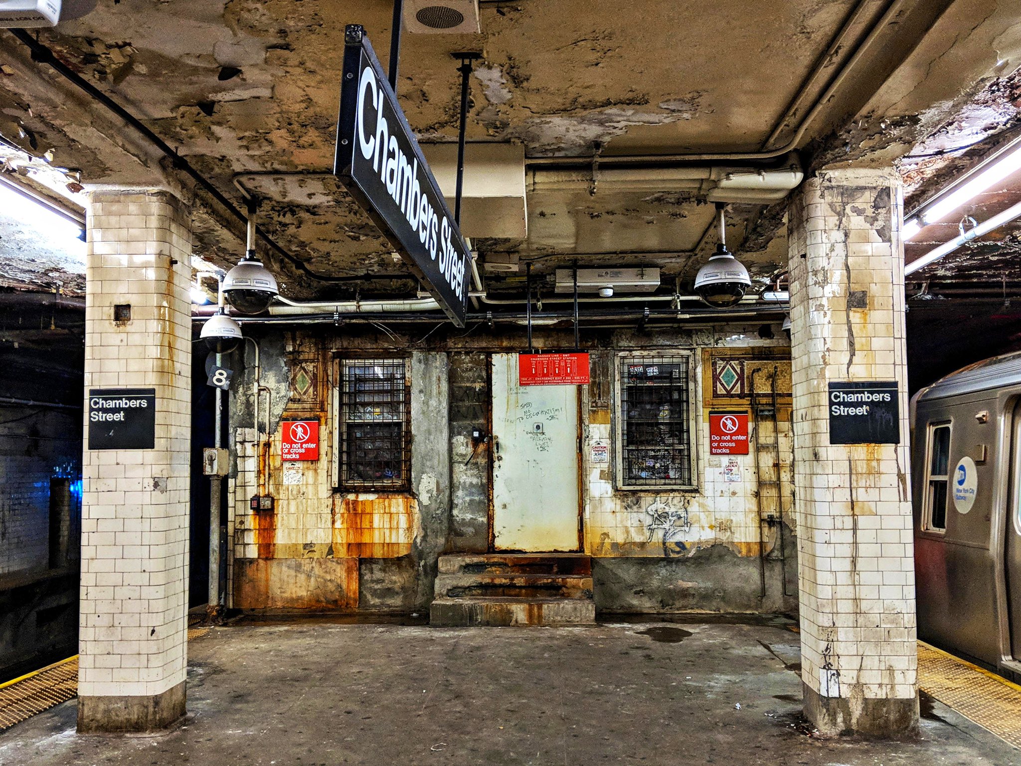 Chambers Street Subway New York r/UrbanHell