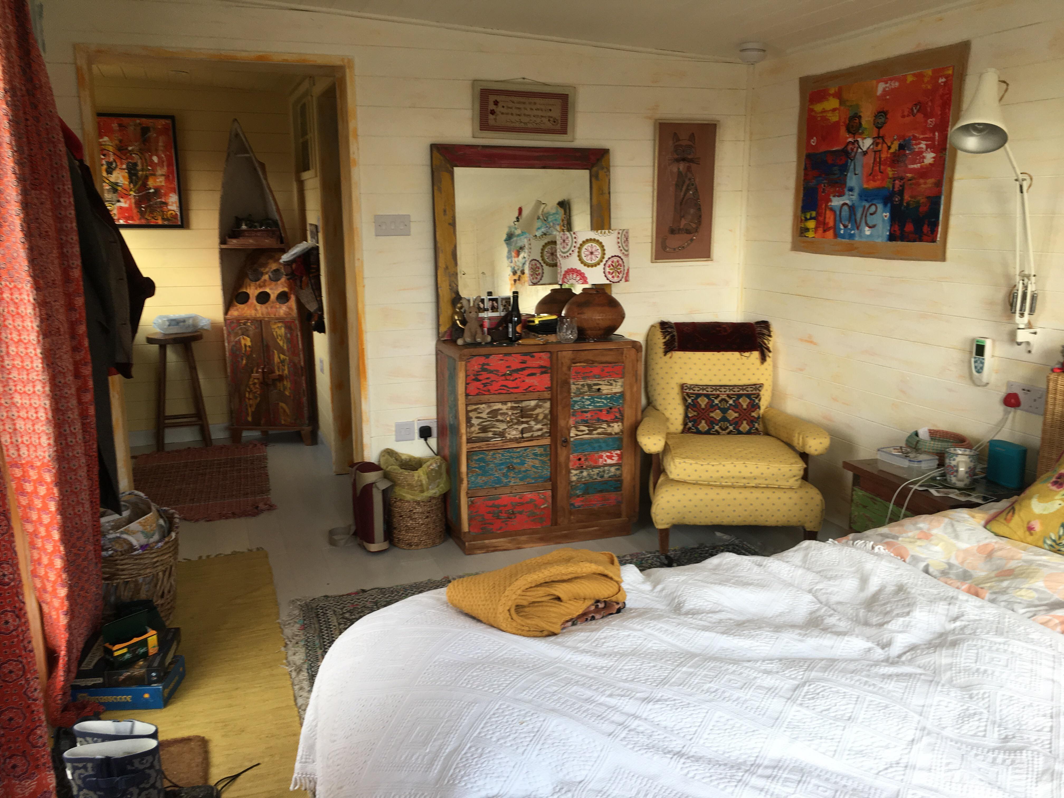 Cozy Indian style summer house in Norfolk, uk. r/CozyPlaces