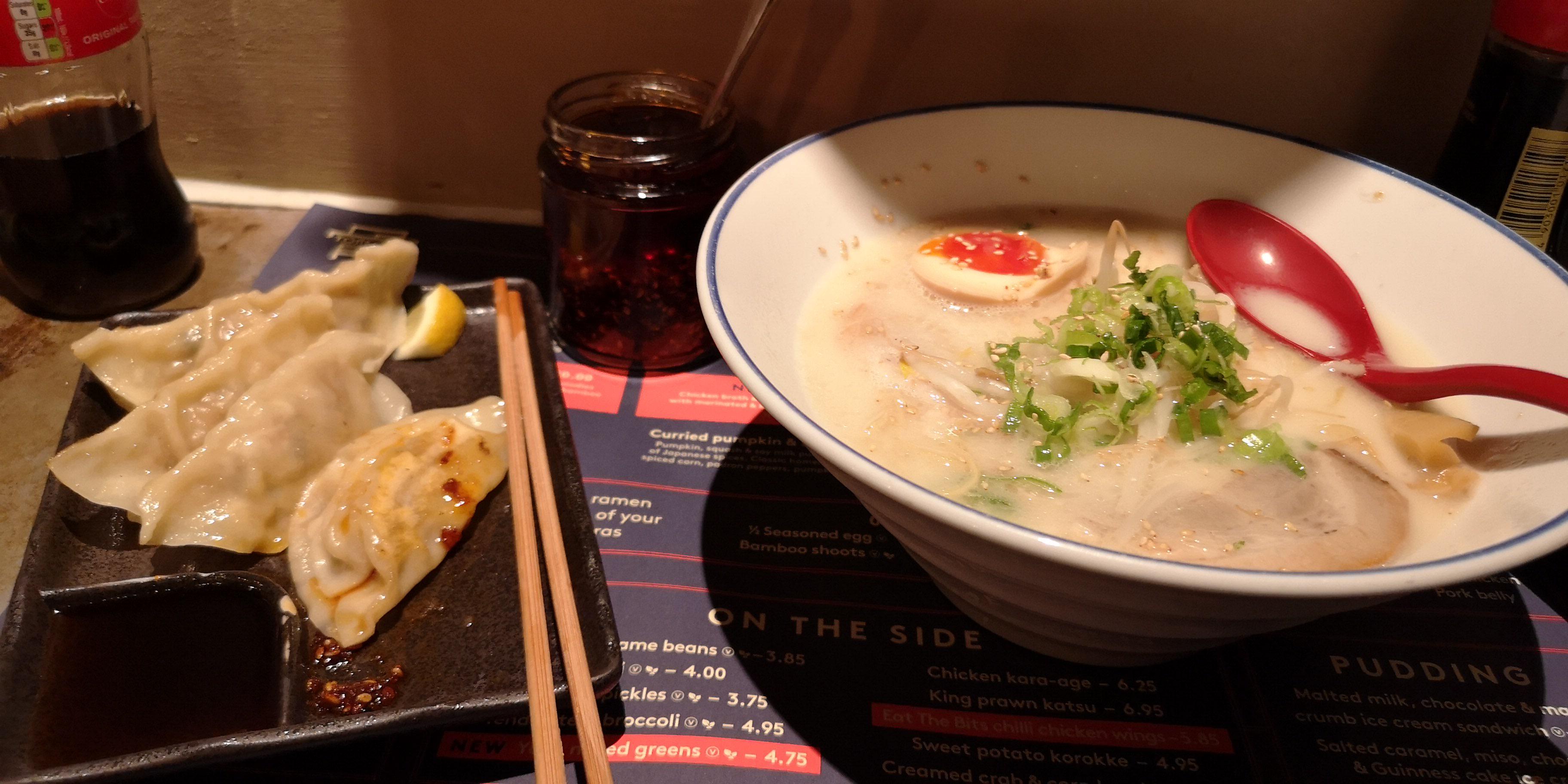 [I ate] Pork Tonkotsu Ramen w/ Pork & Ginger Gyoza r/food