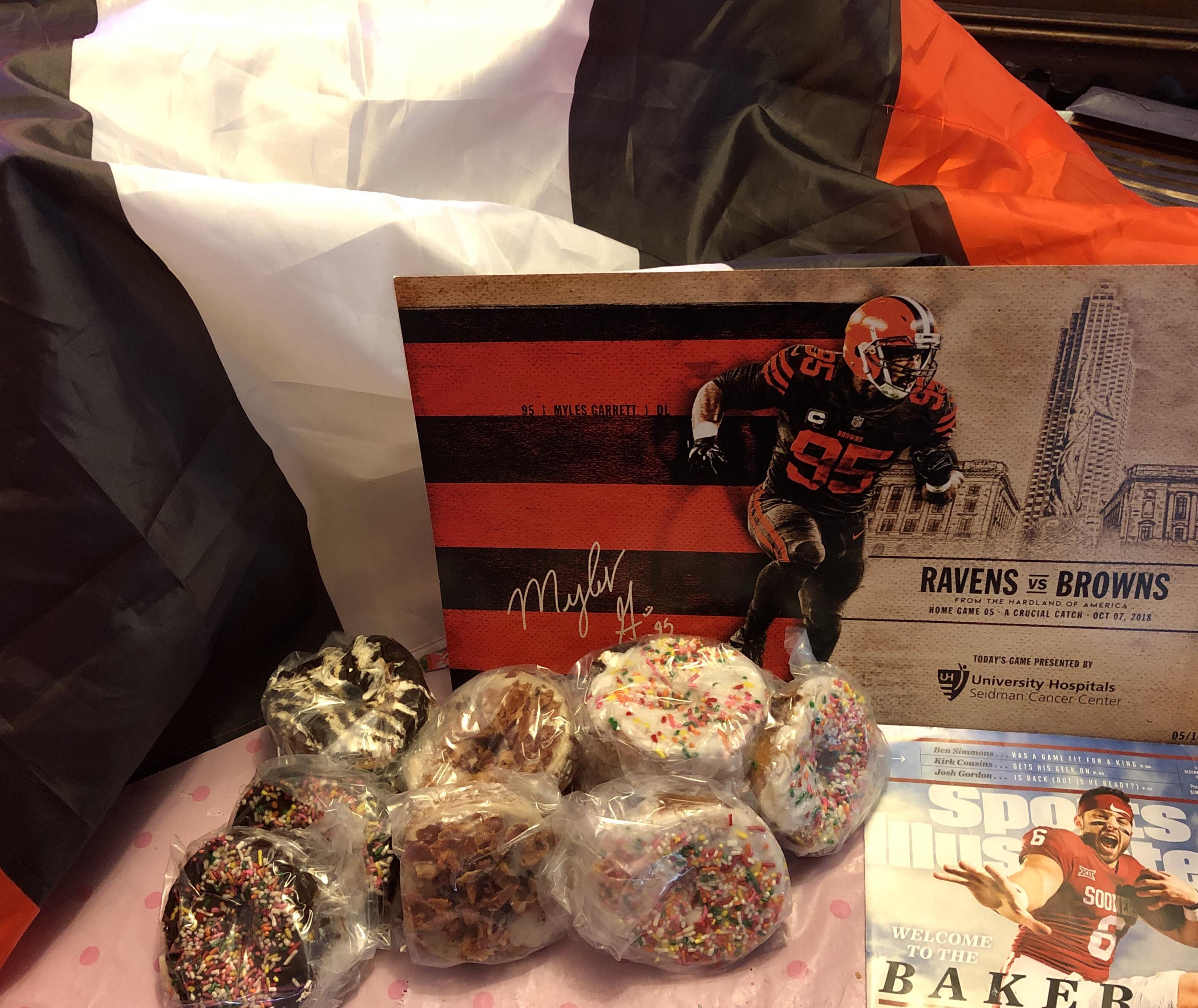 After some confusion... my boy u/maxl716 hooked me up with some legit