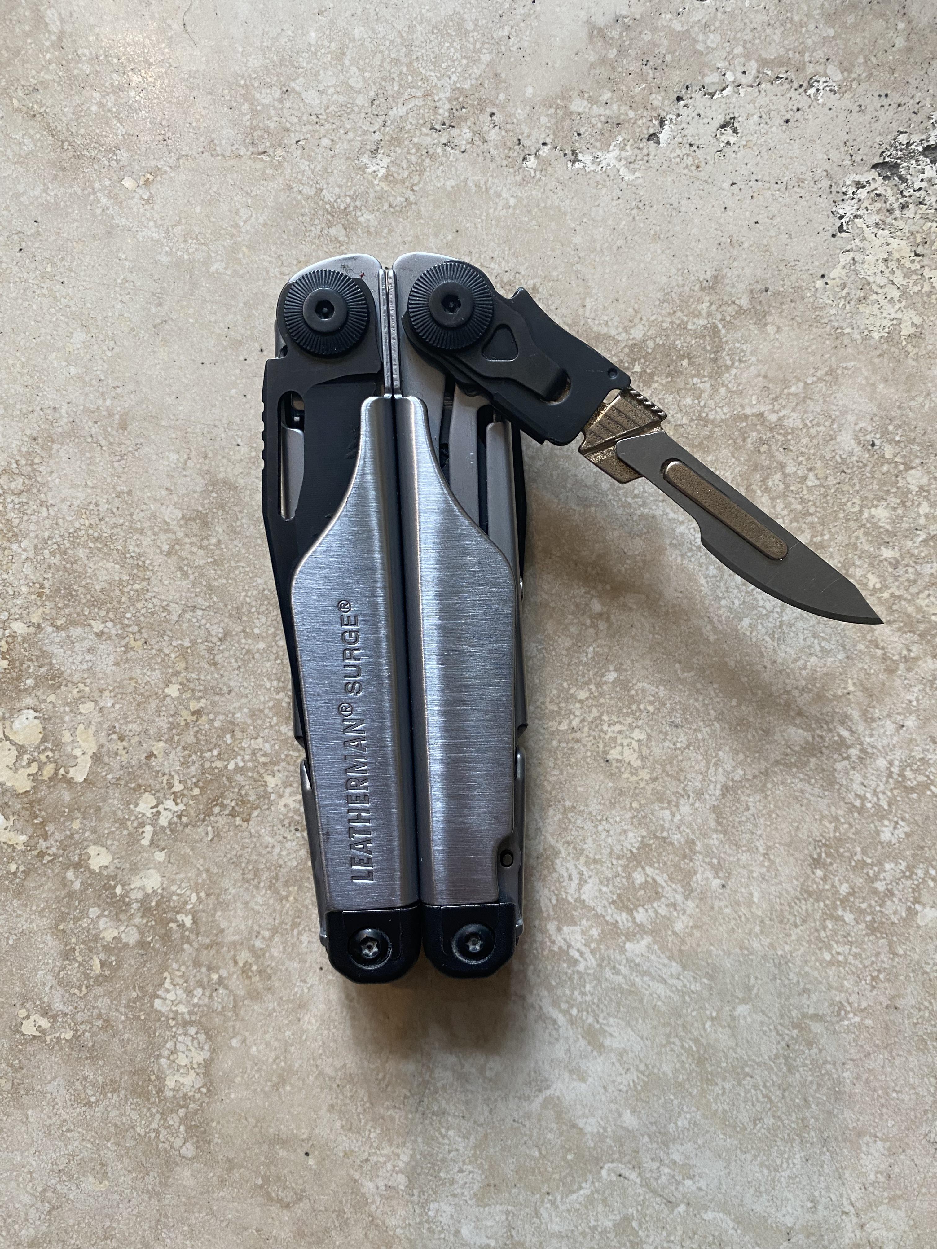 Surge with Tshank scalpel holder by Marshalls on Shapeways r/Leatherman