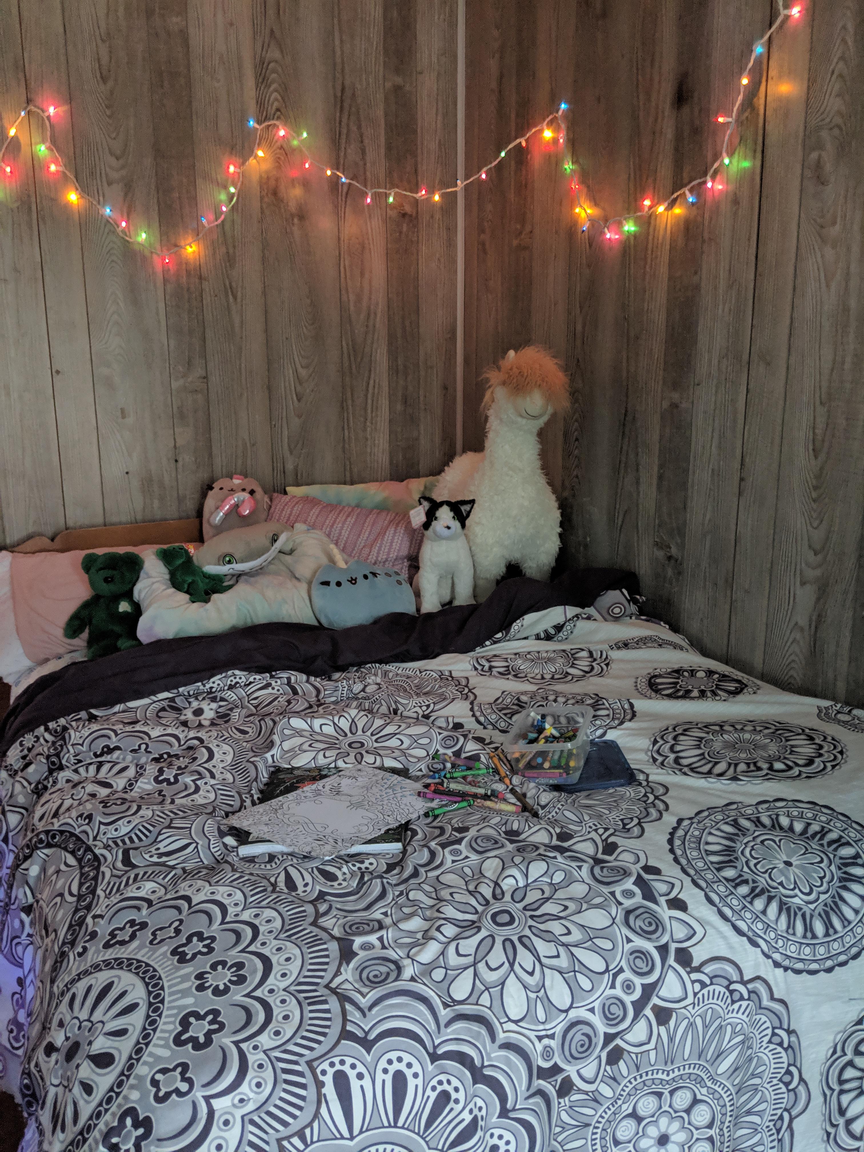 My bedroom is perfect right now 💕 r/littlespace