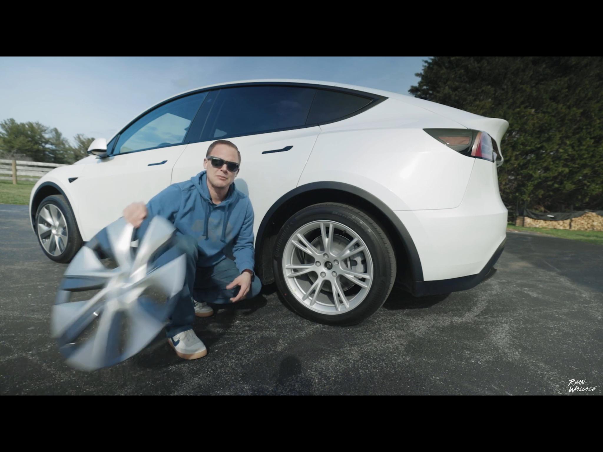 Gemini, no cover. Me likey. TeslaModelY