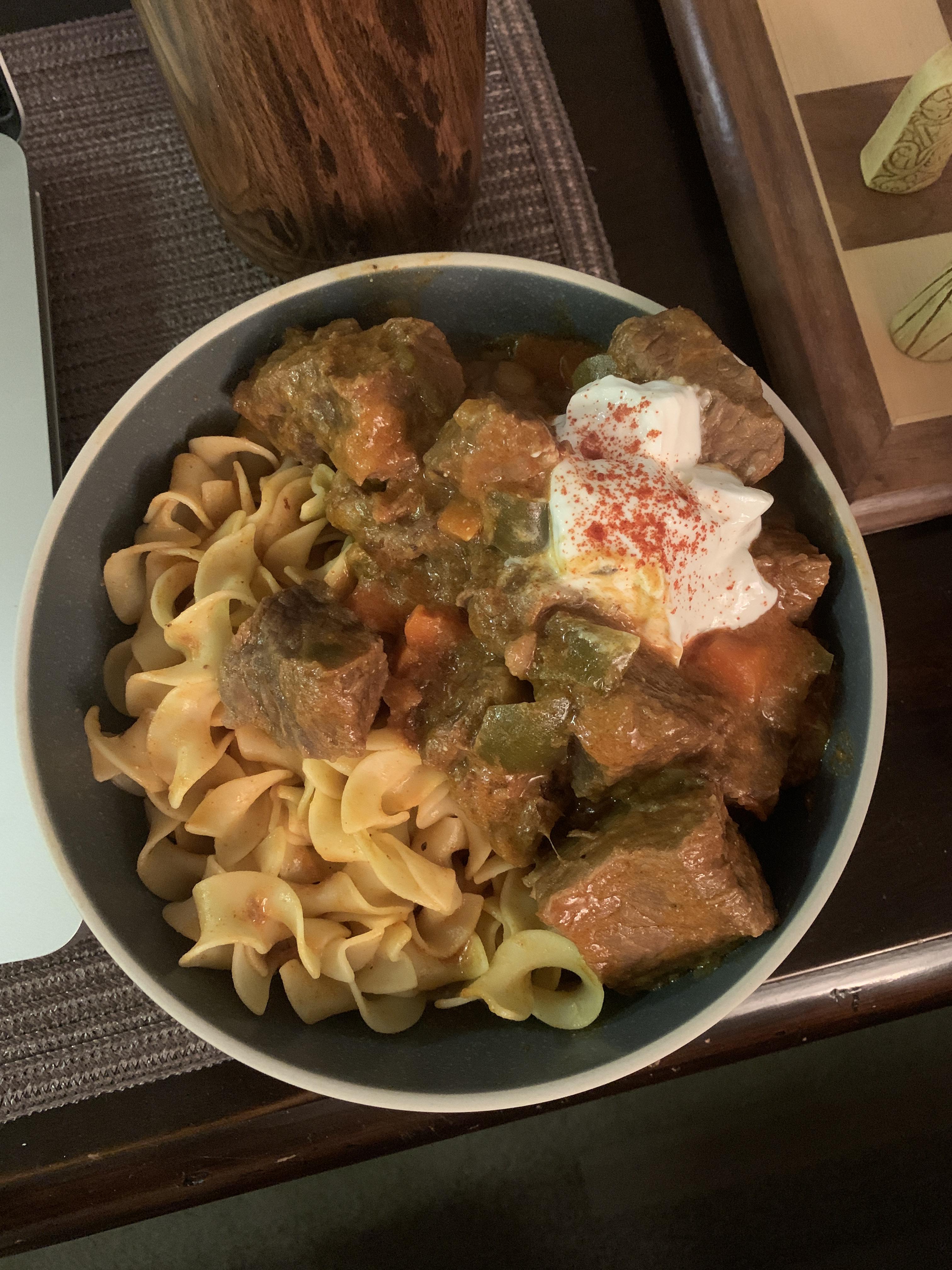 Goulash with egg noodles and sour cream r/FoodPorn