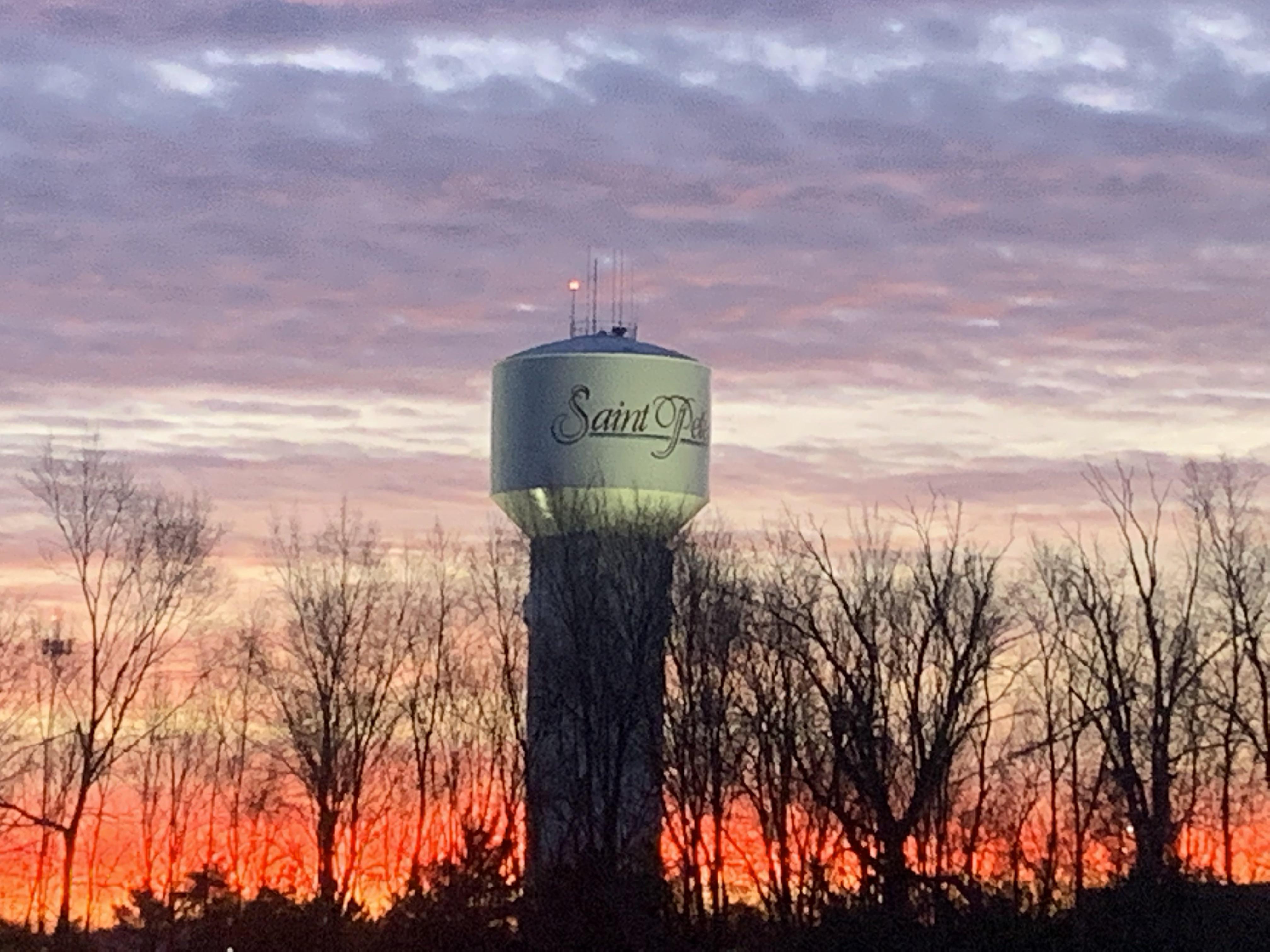 Winter Morning sky! St.Peter,MN r/Mankato