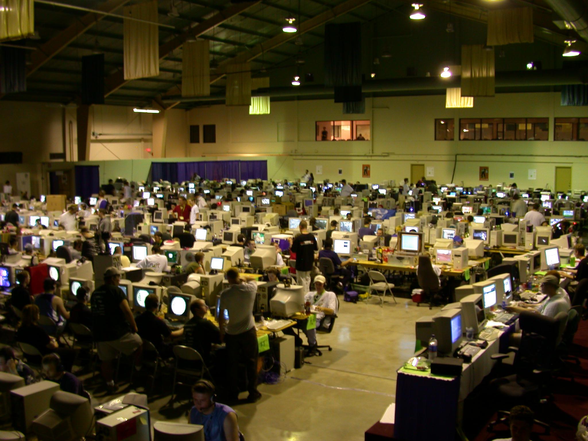 Remember LAN parties? r/gaming