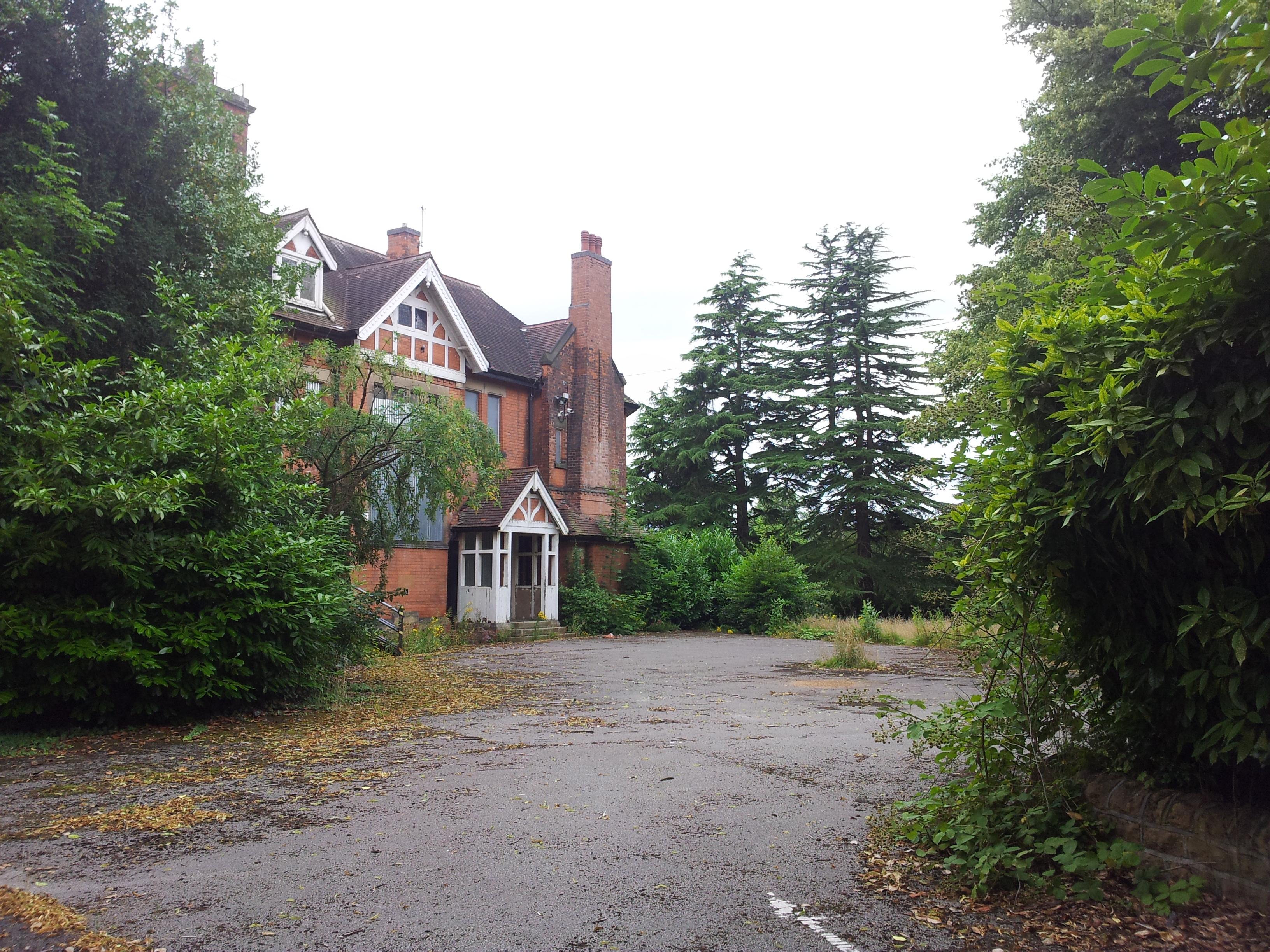 Abandoned childrens care home, Nottingham, UK (3264 x 2448) [OC] r/AbandonedPorn
