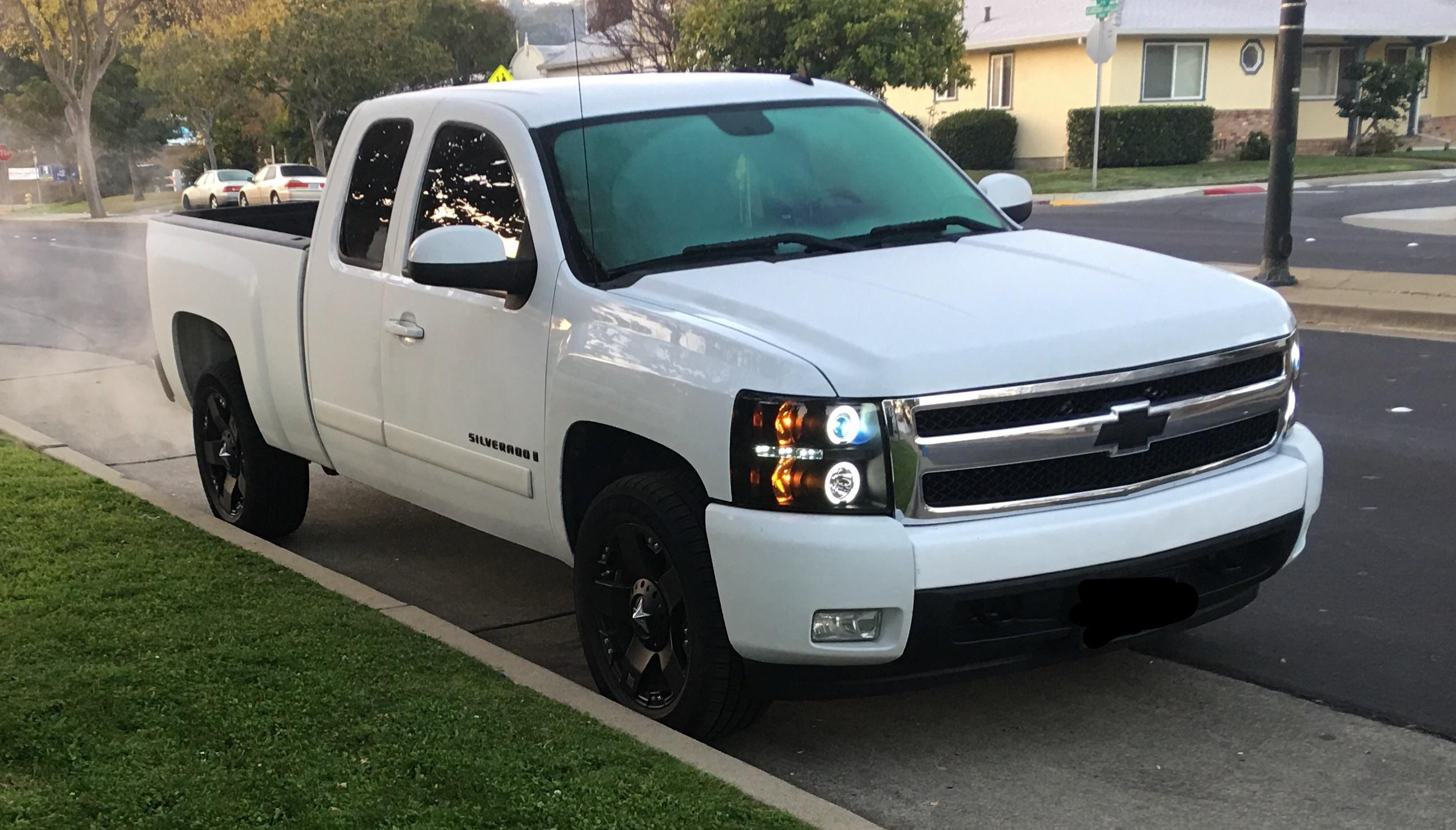 Ashe...my 08 Silverado ChevyTrucks