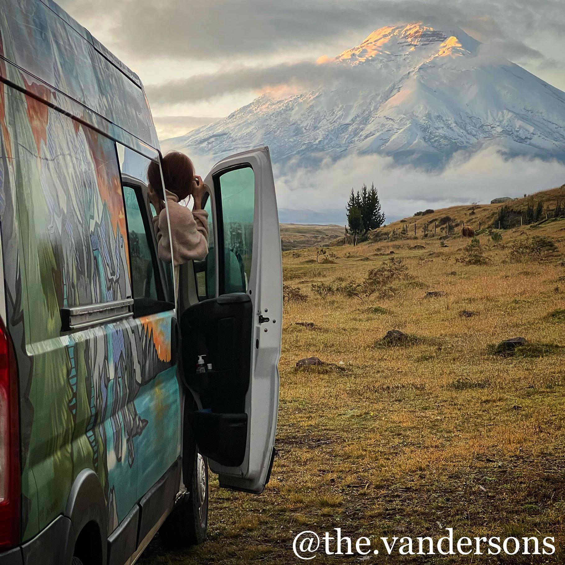Cotopaxi free wild camping in Ecuador! 😍 r/vandwellers