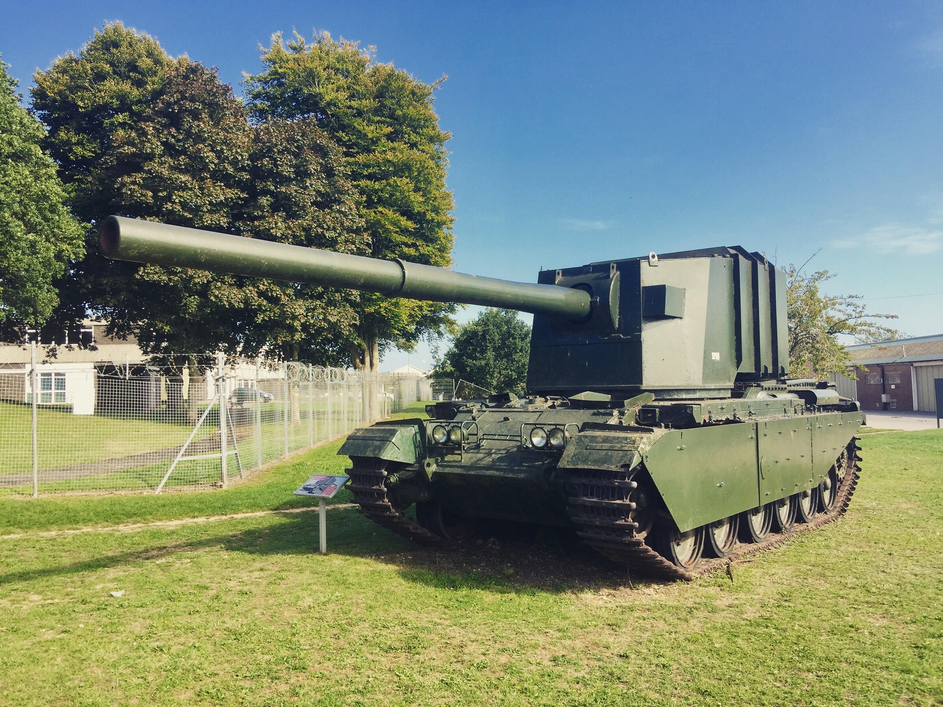 FV4005 Stage II, or rather a Centurion Mk 12 hull with FV4005 turret