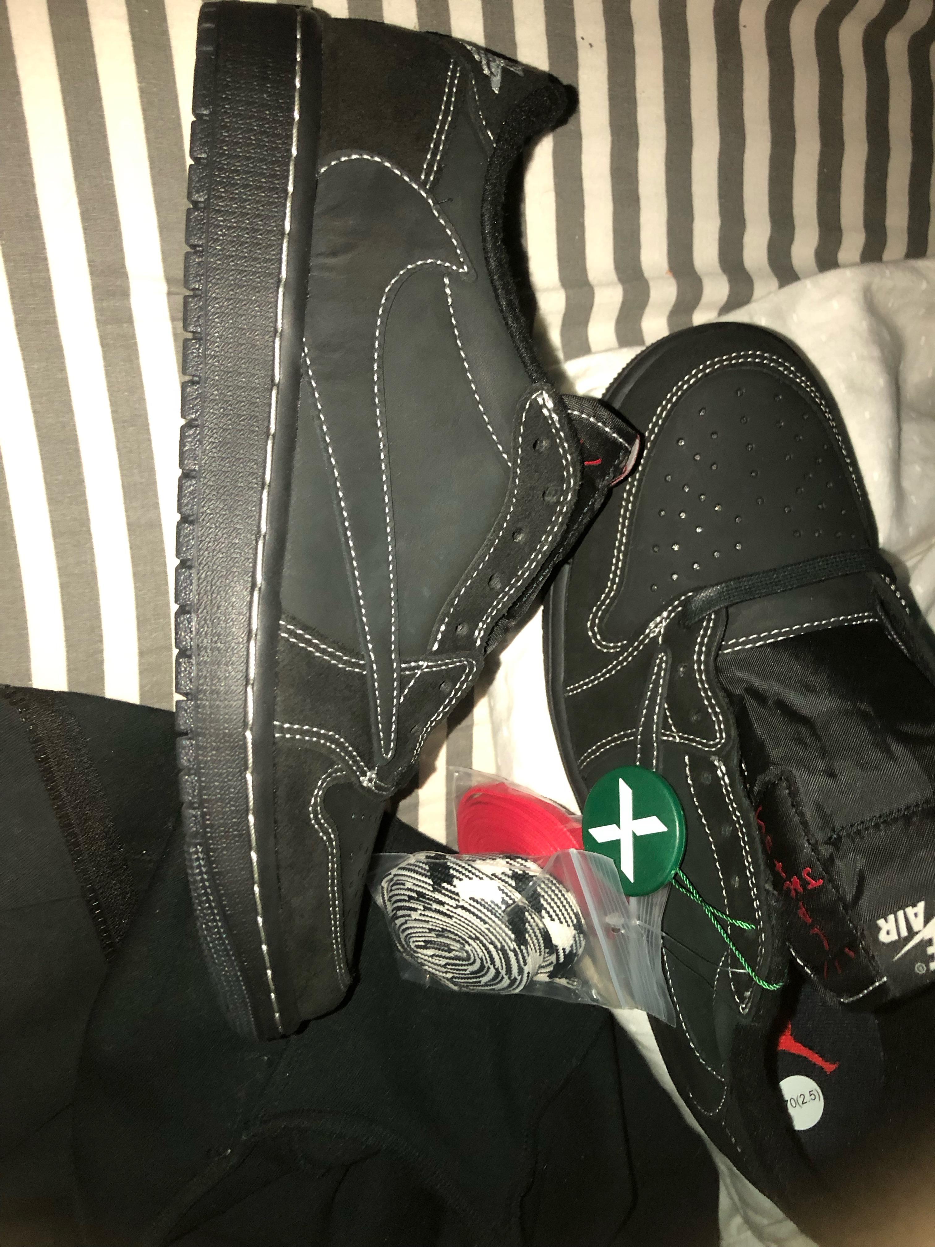 I got the shoe with defect at the swoosh return it to stockx? r/stockx