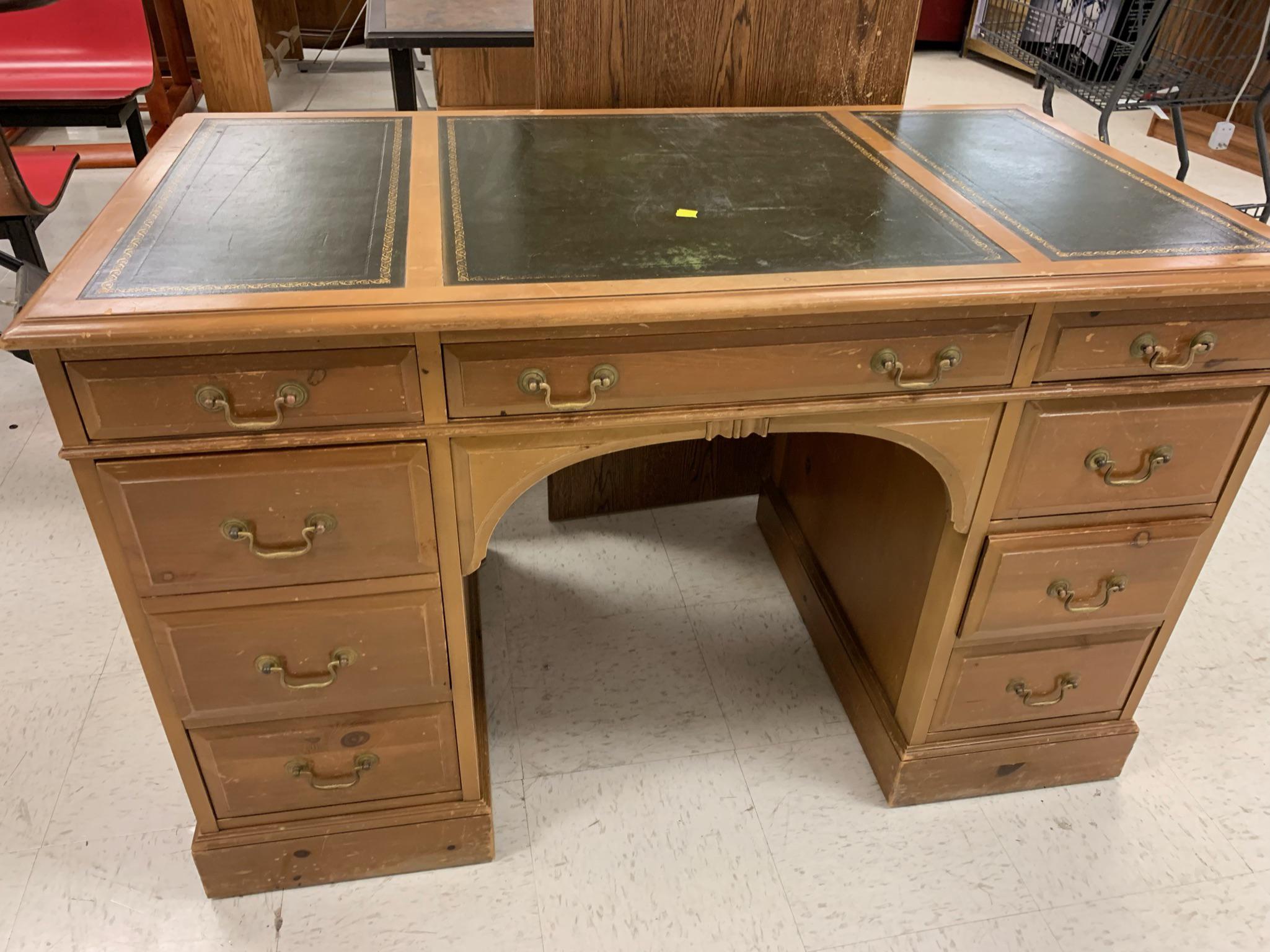 Sligh desk at Morse Rd Goodwill for 13. Columbus