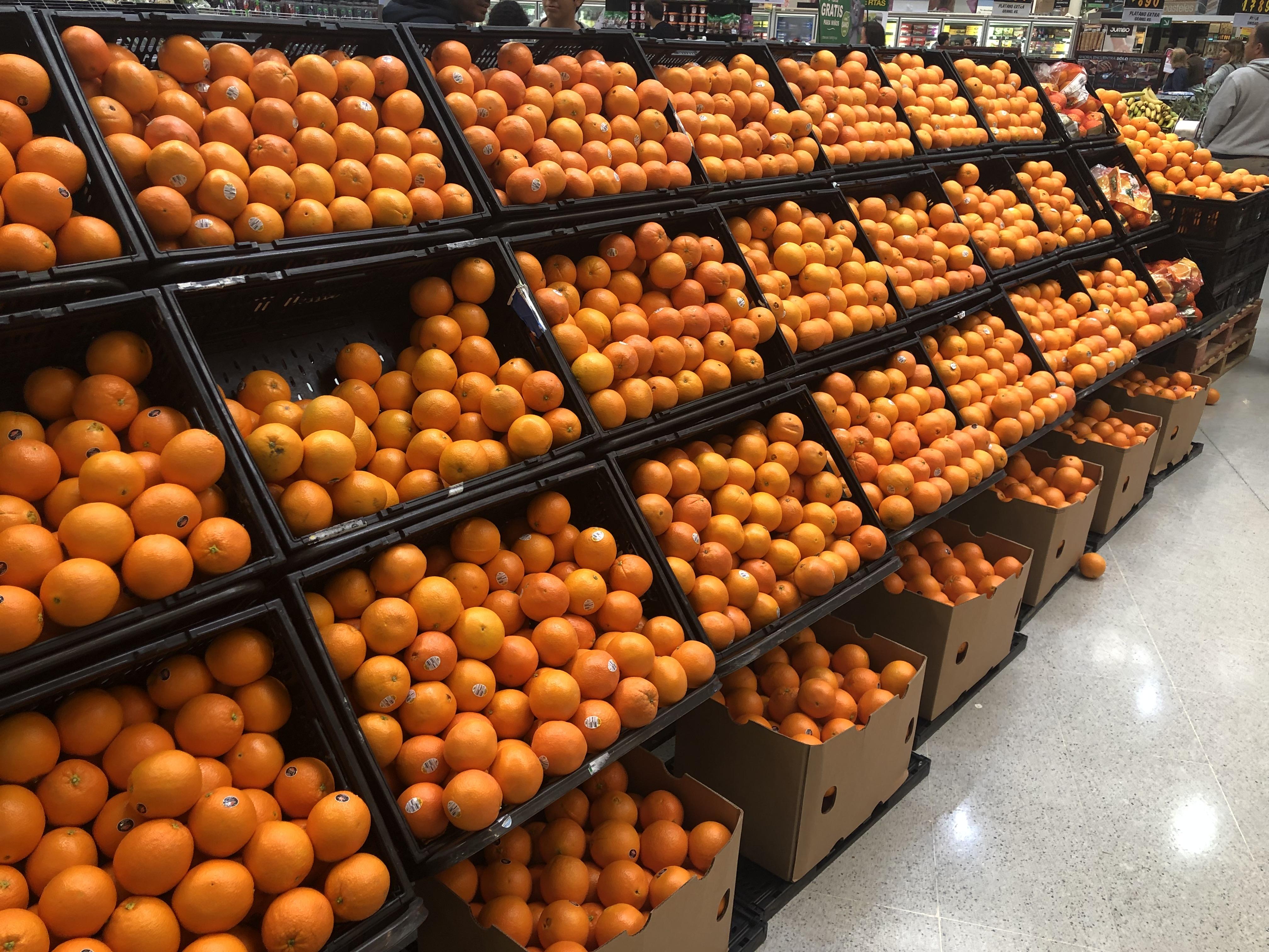 It seems like the demand for oranges in my local supermarket has