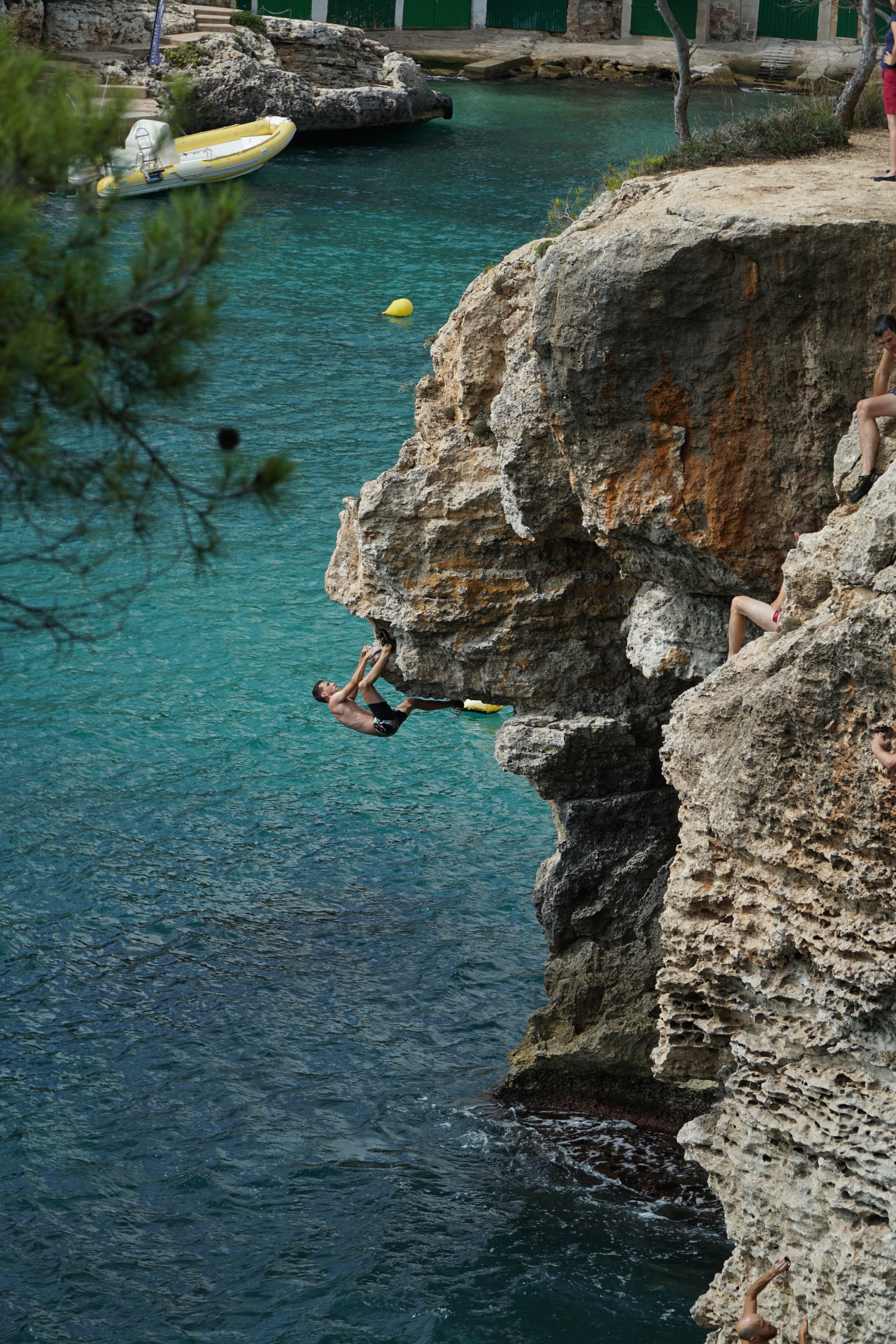 deep water soloing in Mallorca r/climbing