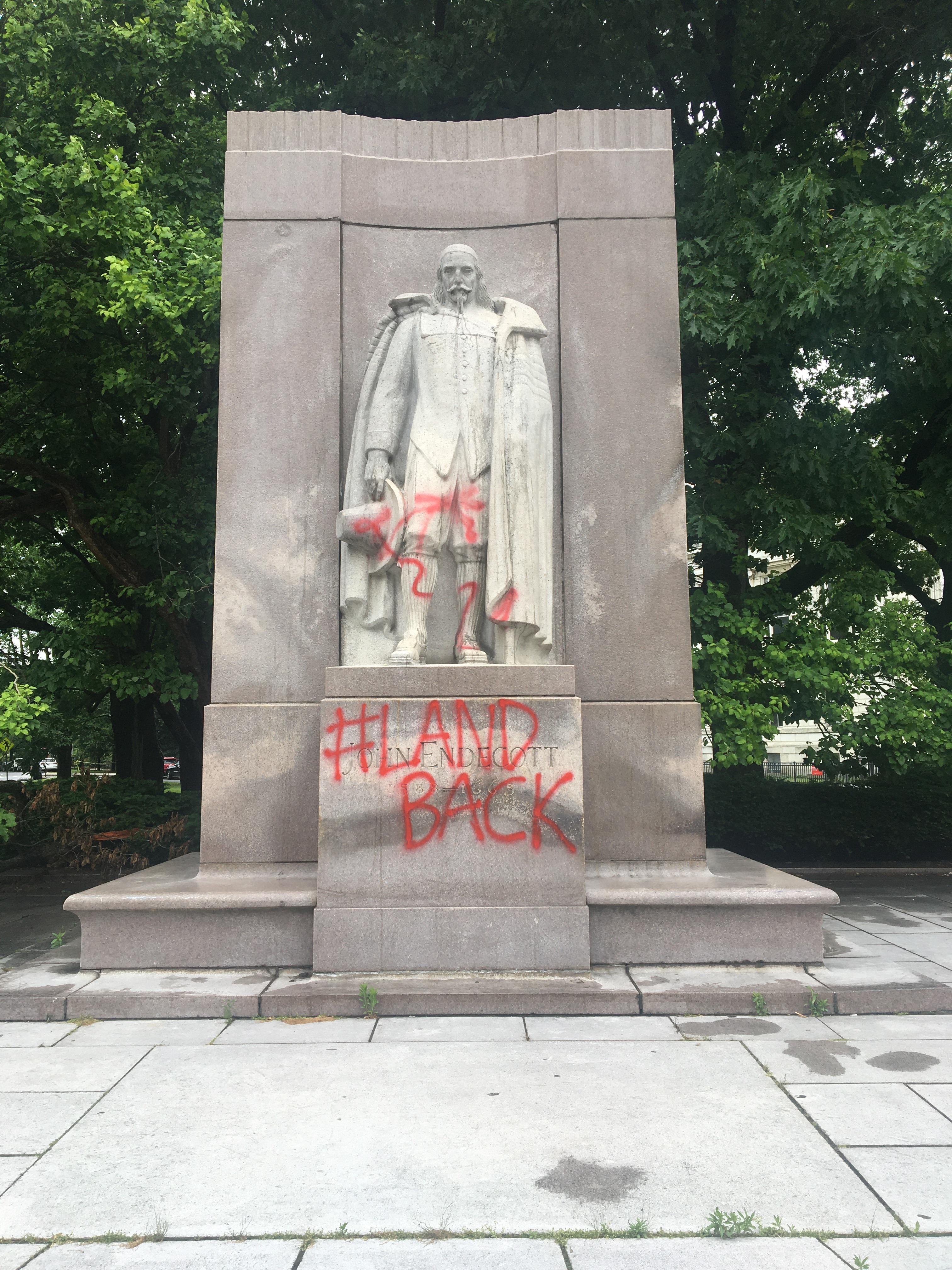 John Endicott statue by the MFA spray painted r/boston