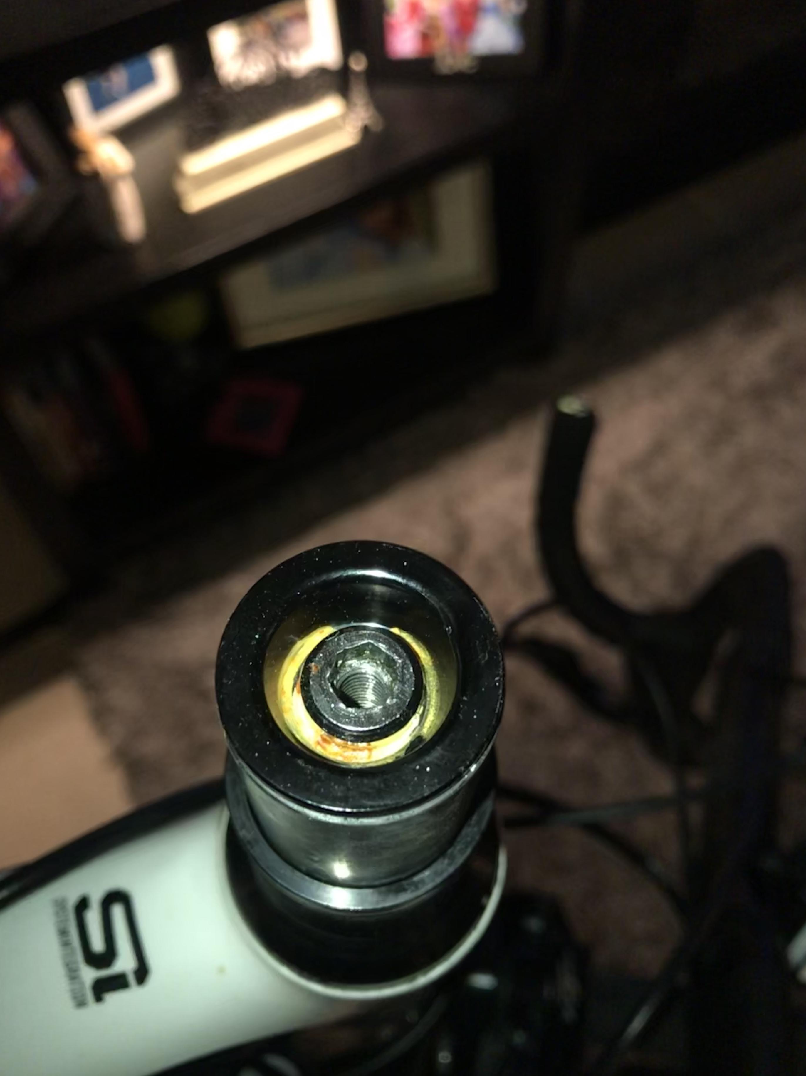 Carbon Steerer and Expander Plug Question r/bicycling