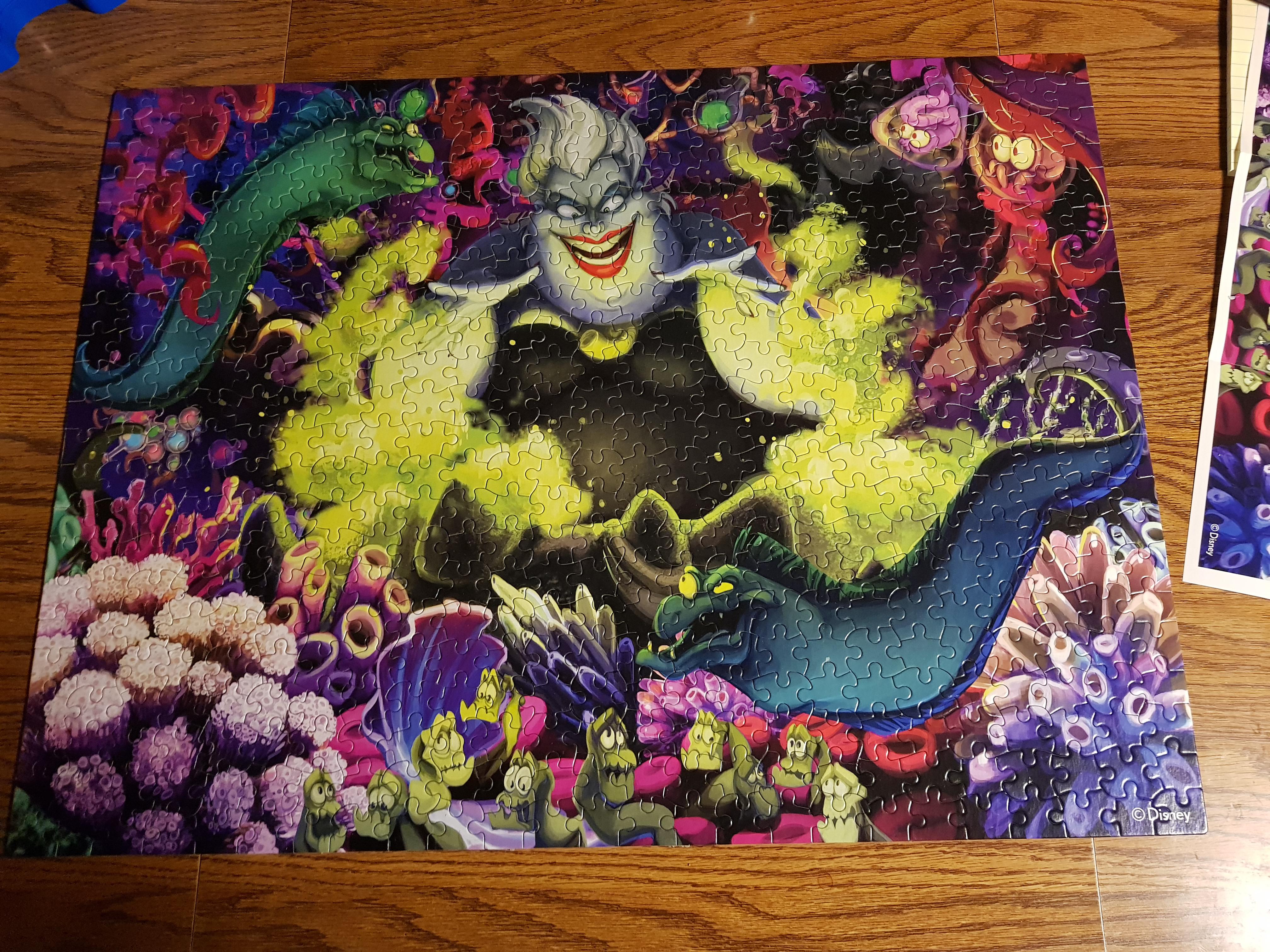 Ceaco 550 pcs Disney Villains Ursula the pieces don't have a great
